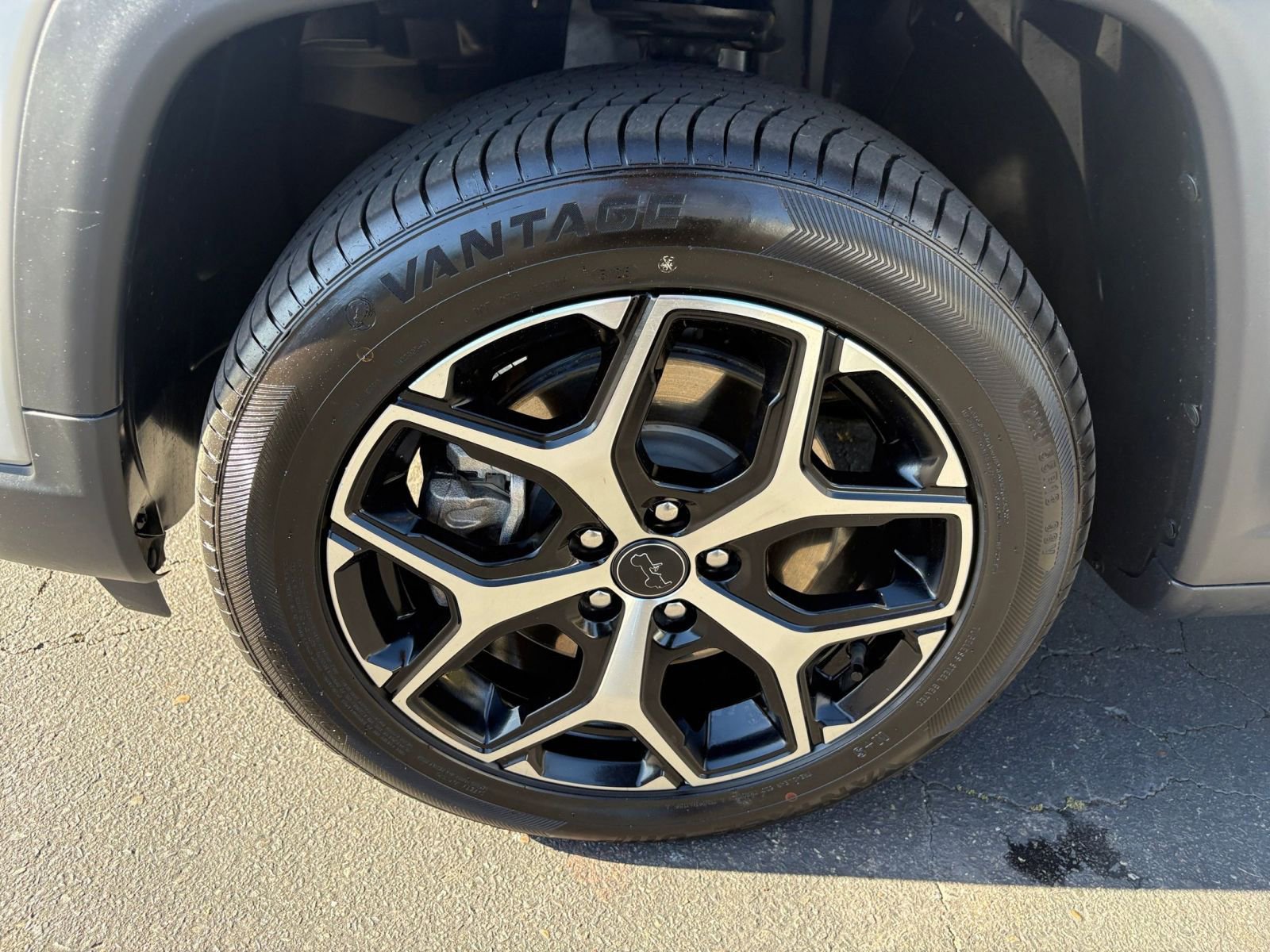 Thumbnail: 2025 Jeep Compass - 31