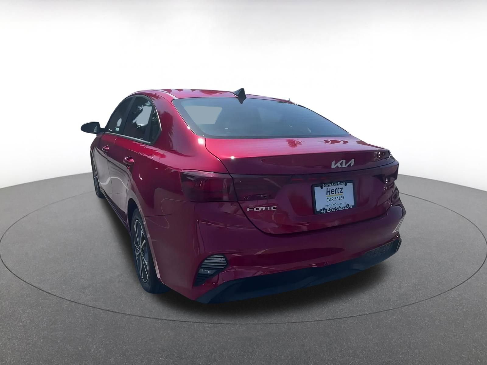 Thumbnail: 2024 Kia Forte - 11