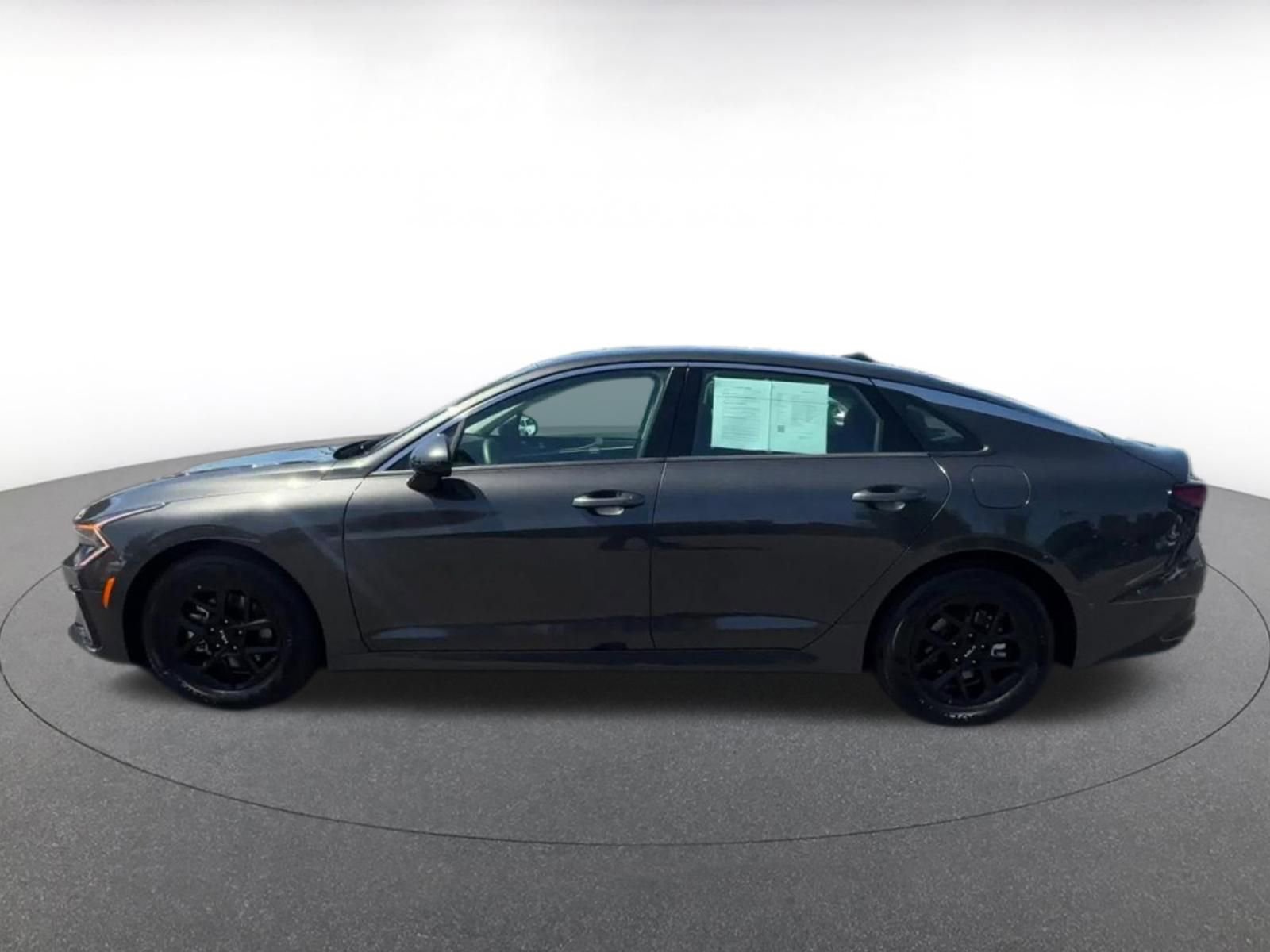Thumbnail: 2025 Kia K5 - 9