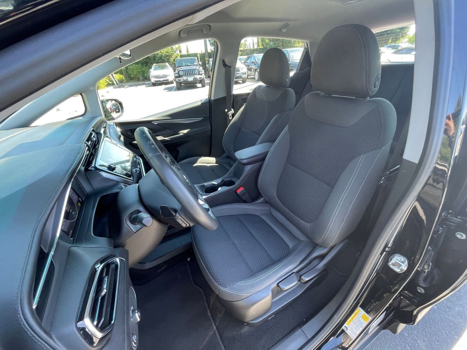 Thumbnail: 2023 Chevrolet Bolt EV - 33
