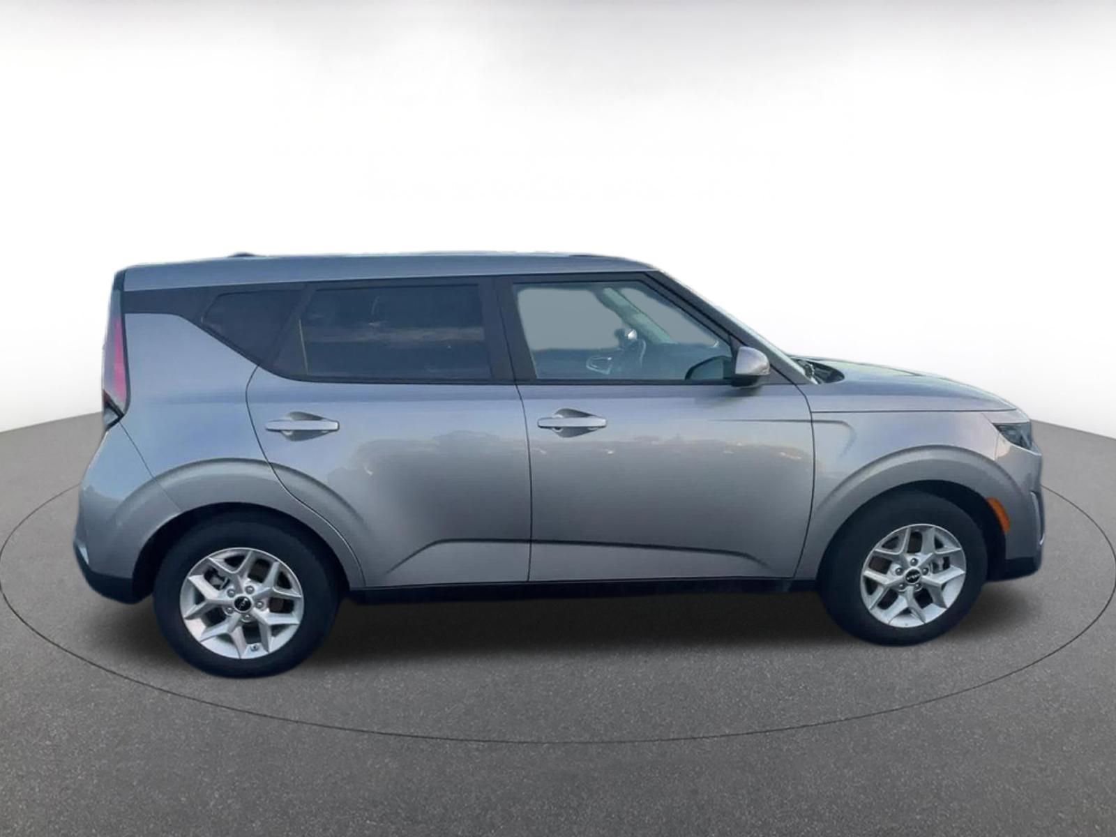 Thumbnail: 2025 Kia Soul - 16