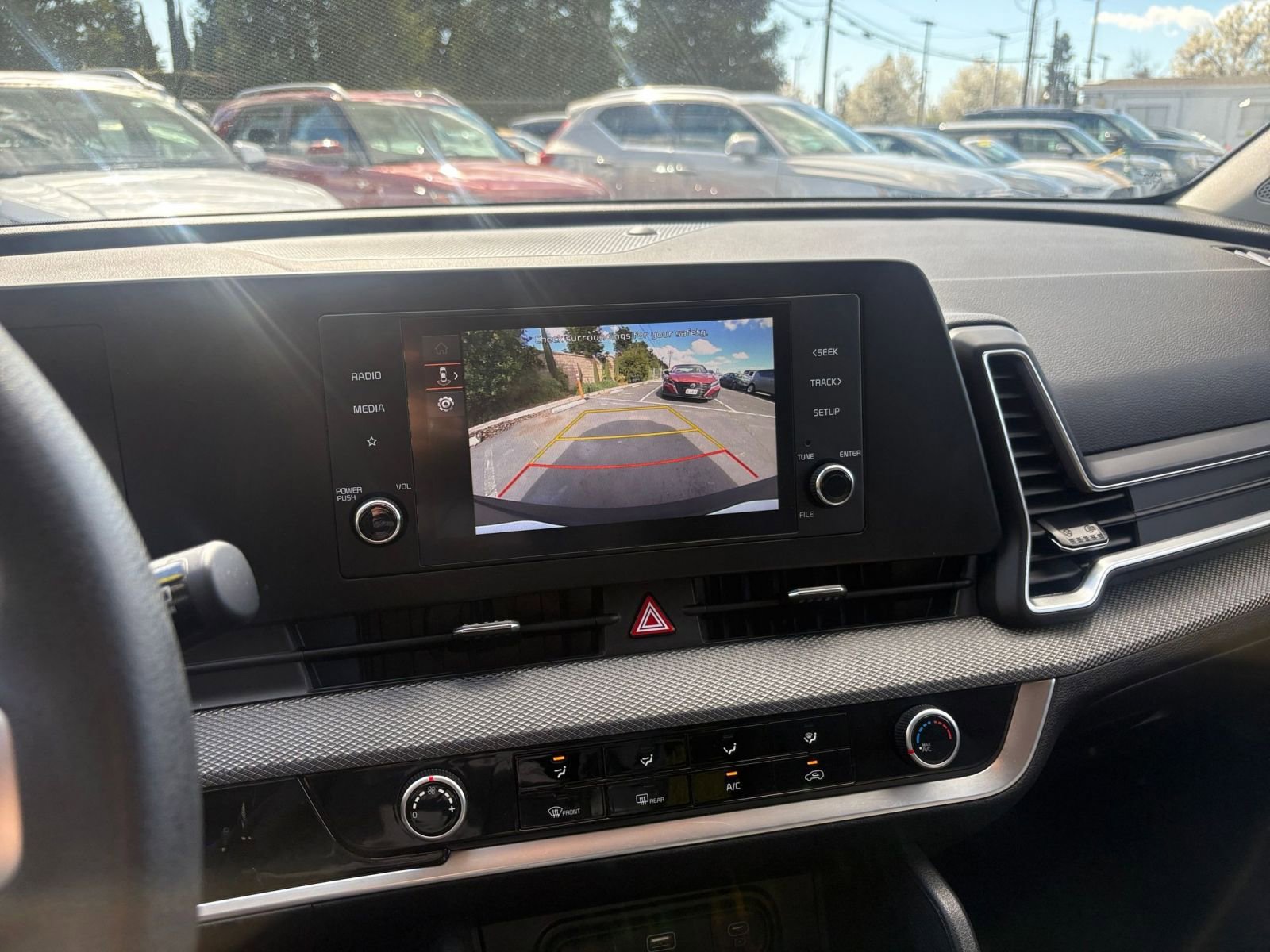 Thumbnail: 2025 Kia Sportage - 22