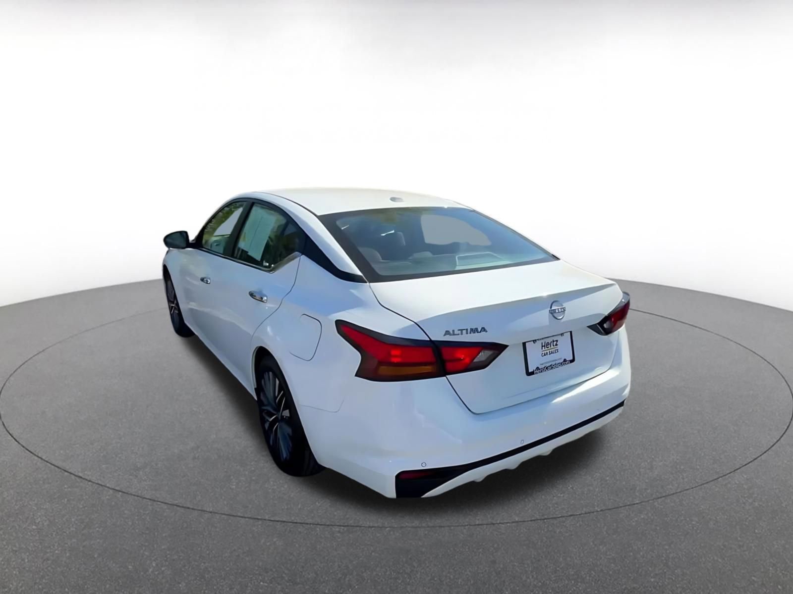 Thumbnail: 2025 Nissan Altima - 11