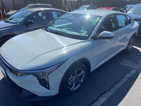 Thumbnail: 2025 Kia K4 - 1