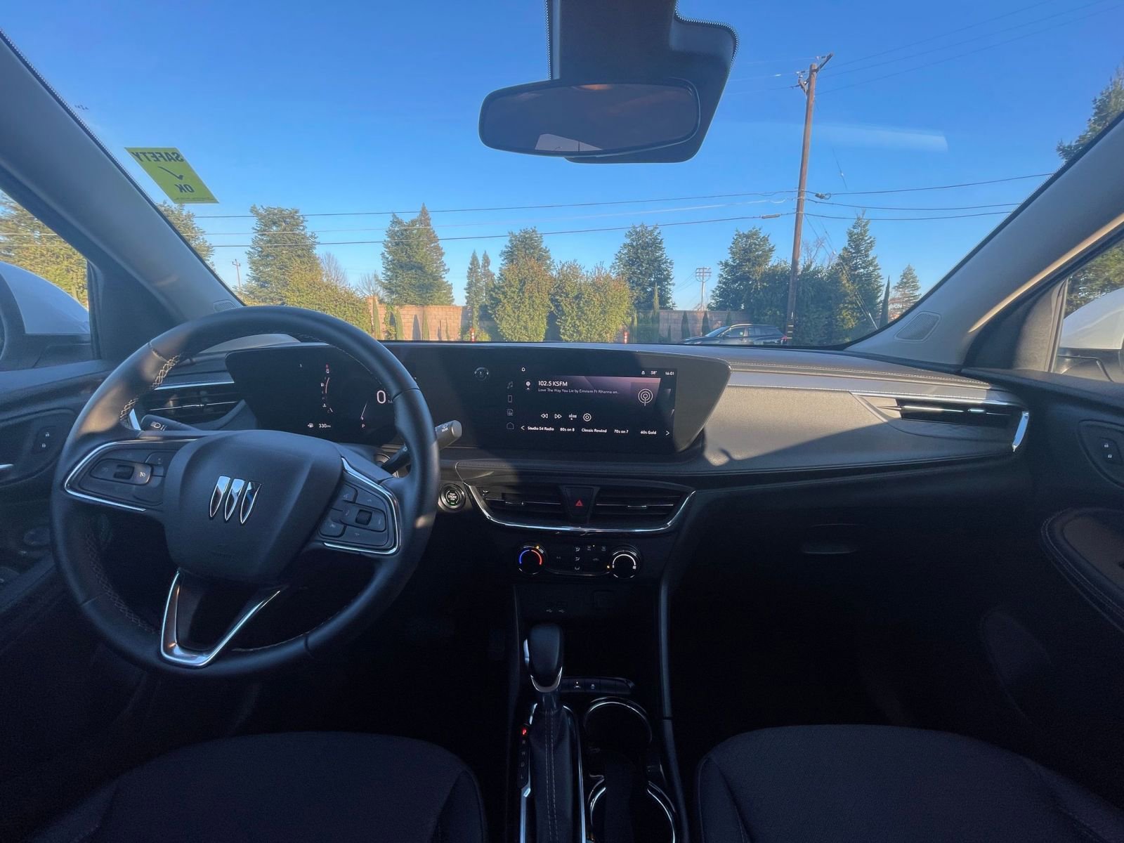 Thumbnail: 2025 Buick Encore GX - 33