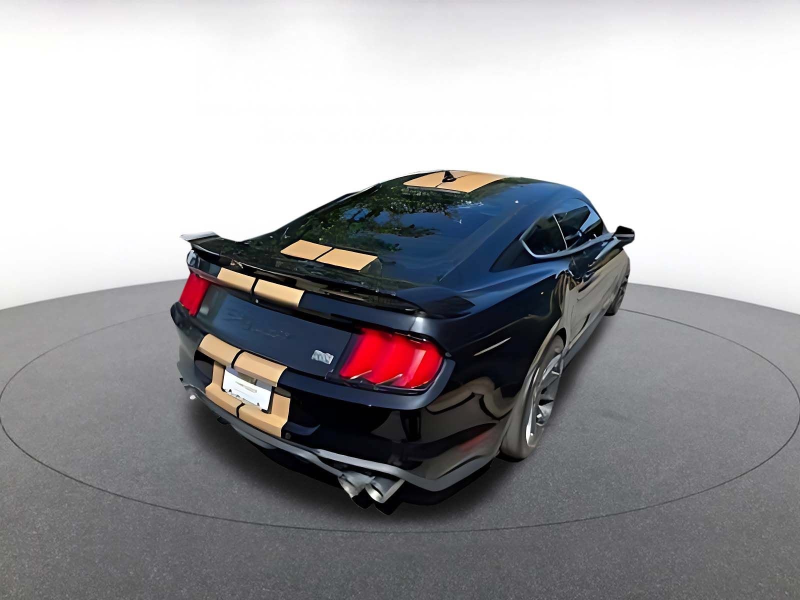Thumbnail: 2022 Ford Mustang - 13