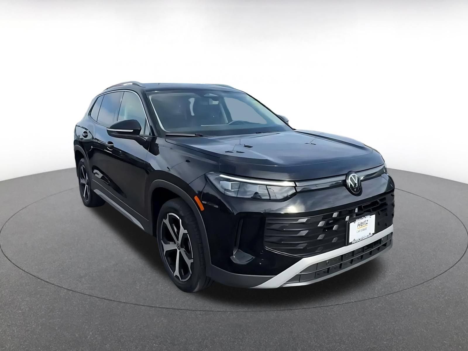 Thumbnail: 2026 Volkswagen Tiguan - 3
