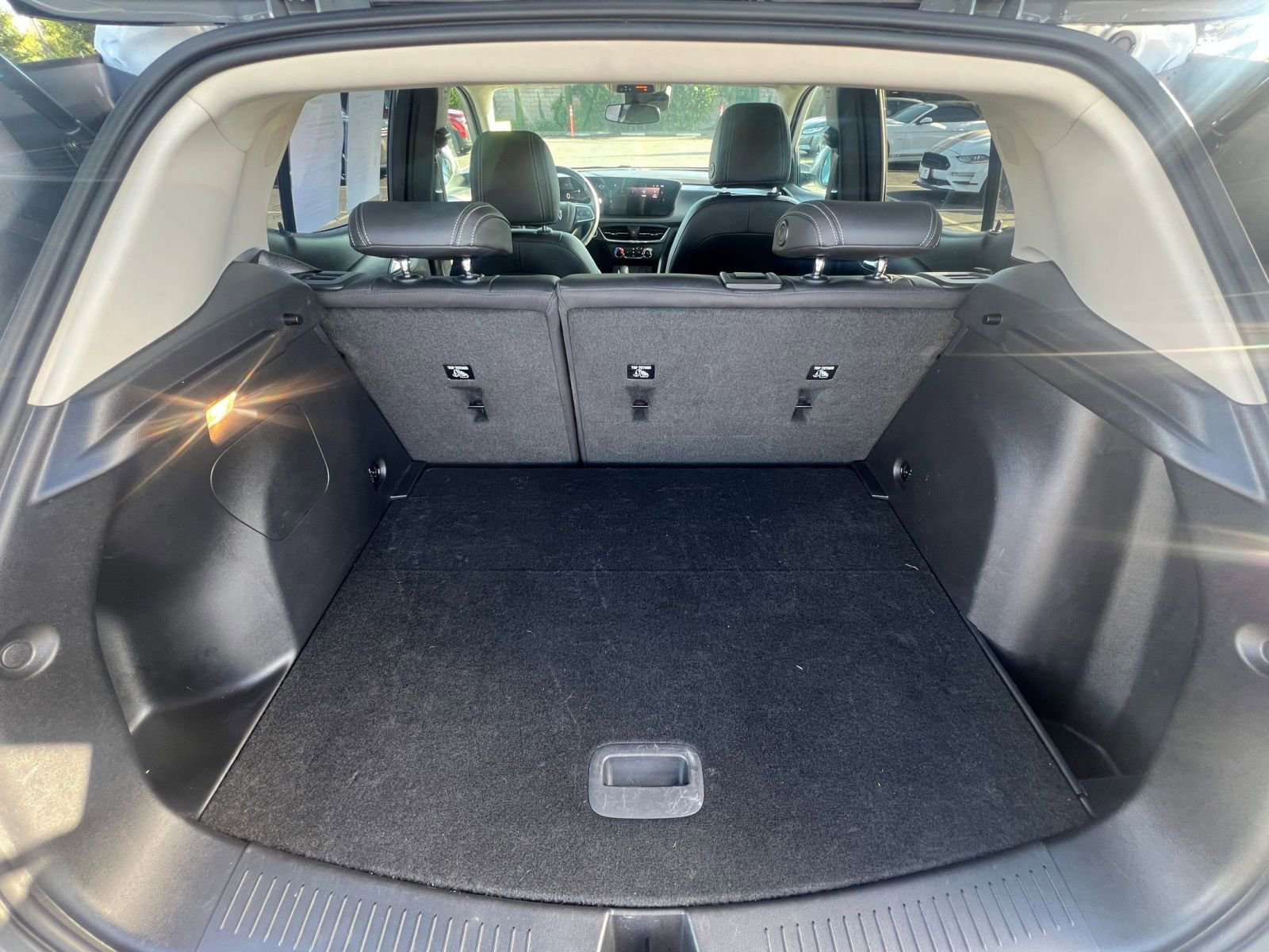 Thumbnail: 2025 Buick Encore GX - 31