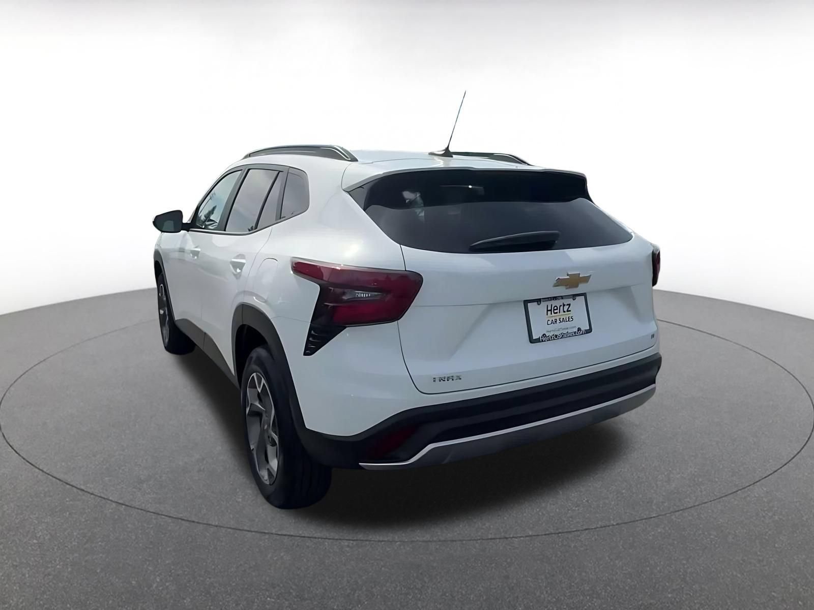 Thumbnail: 2025 Chevrolet Trax - 10