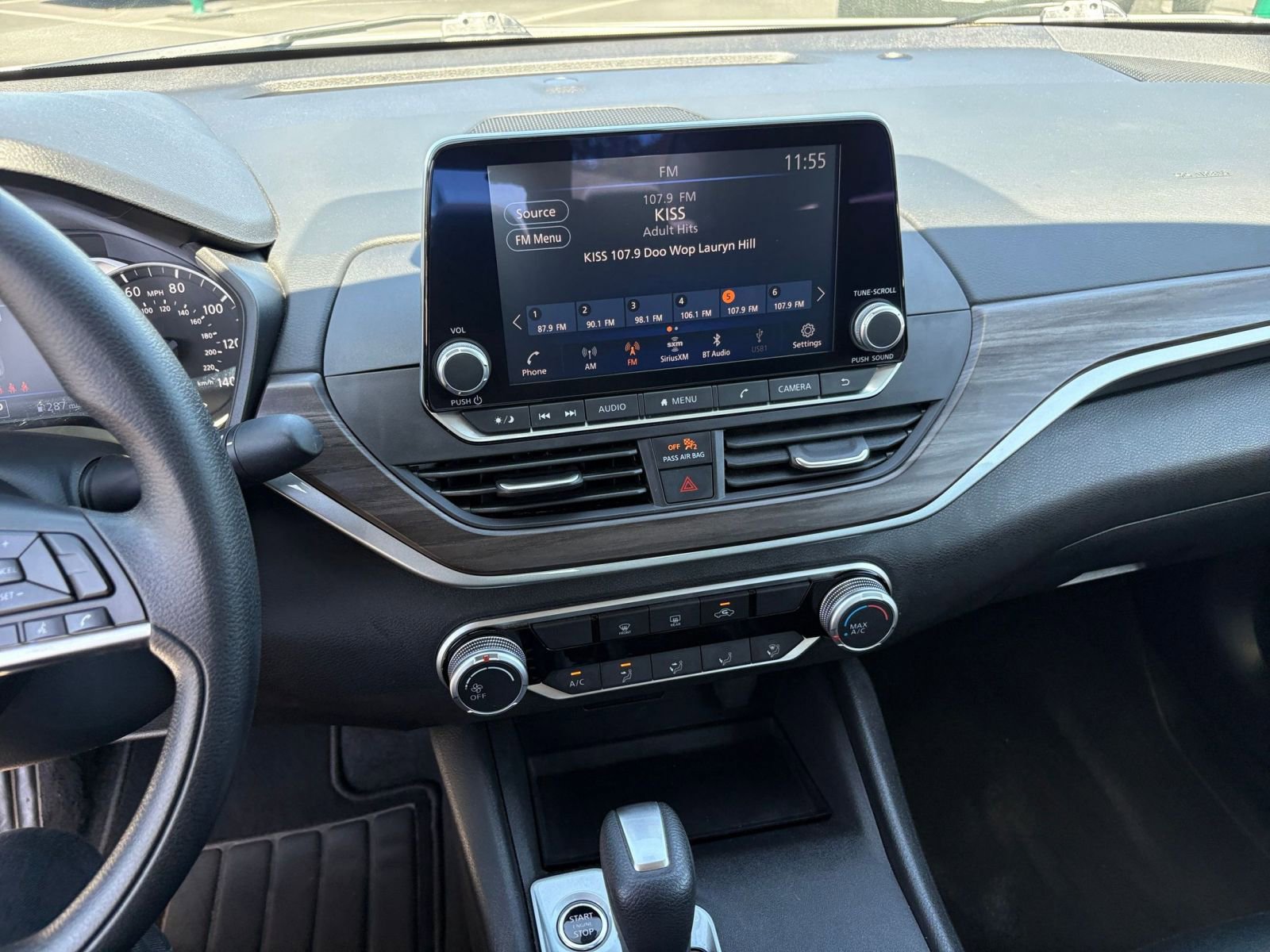 Thumbnail: 2025 Nissan Altima - 17