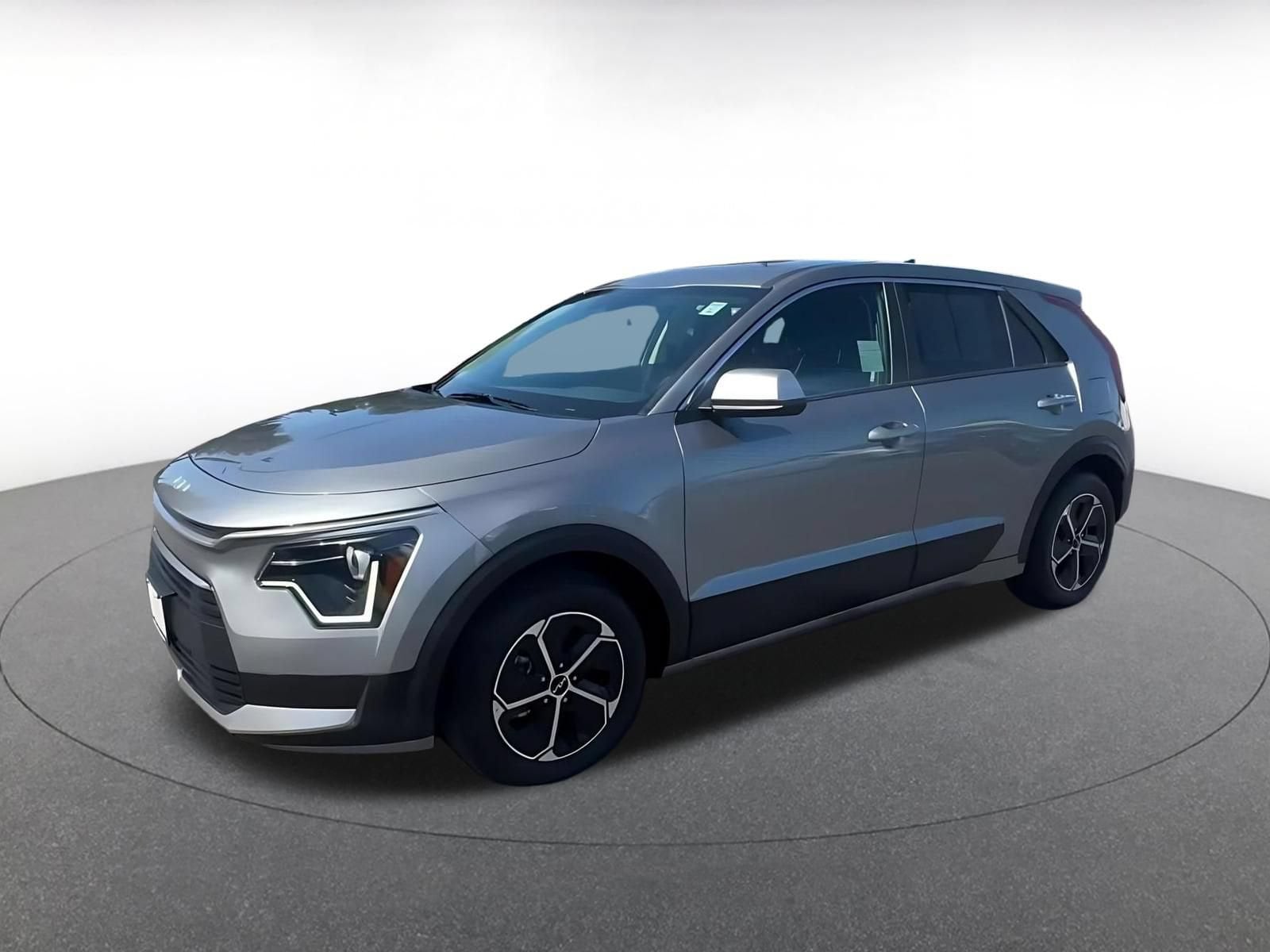 Thumbnail: 2026 Kia Niro - 8