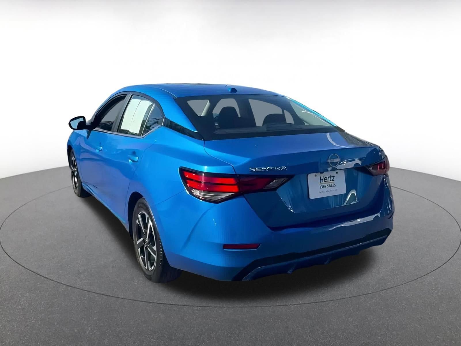 Thumbnail: 2025 Nissan Sentra - 11