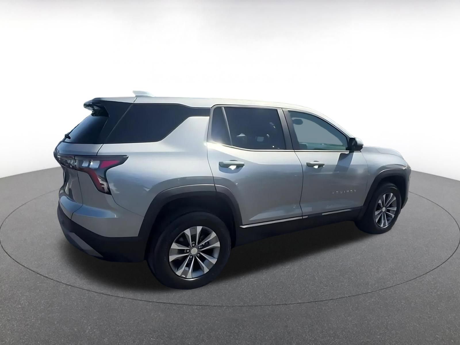 Thumbnail: 2025 Chevrolet Equinox - 15