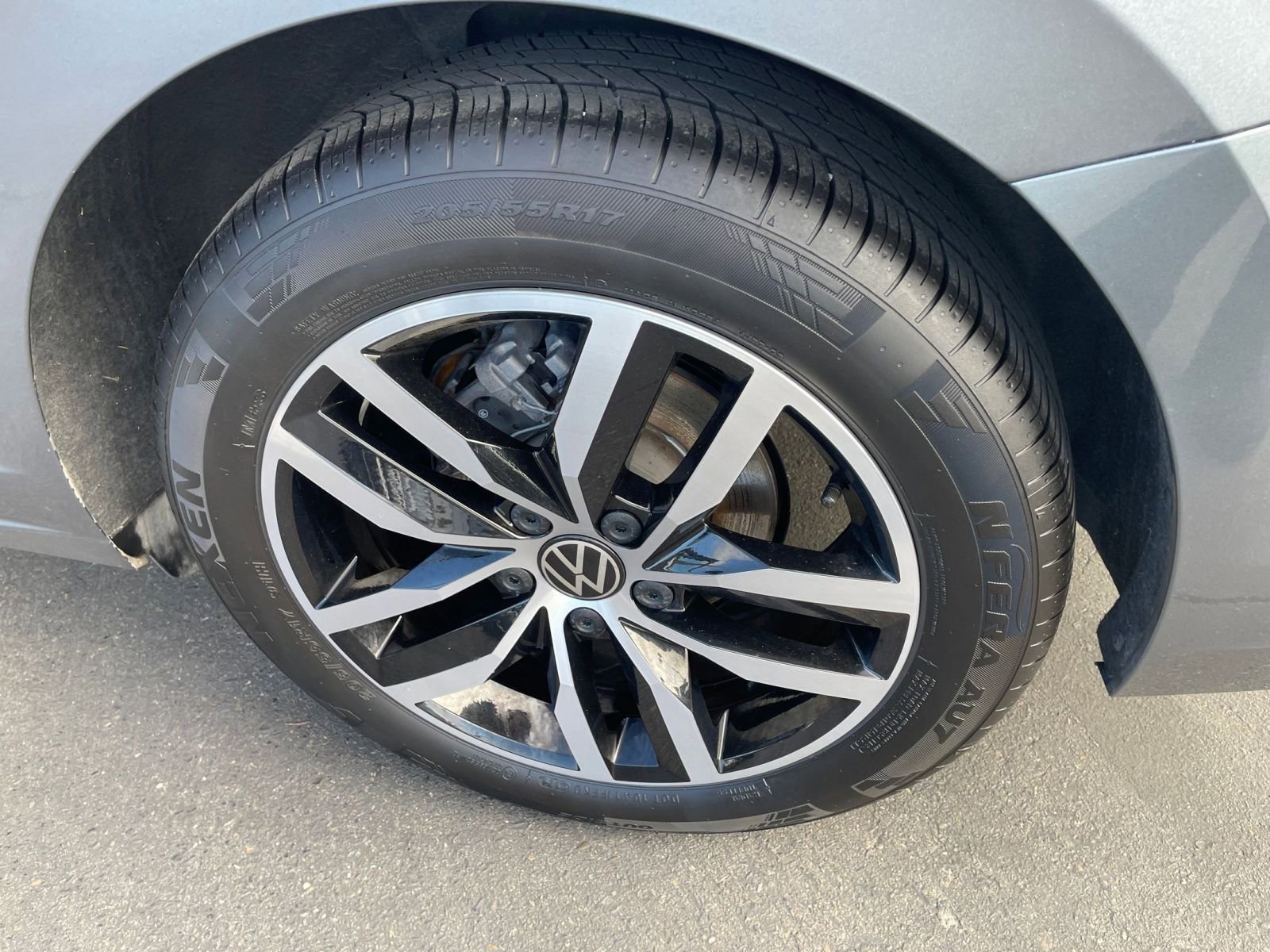 Thumbnail: 2025 Volkswagen Jetta - 30