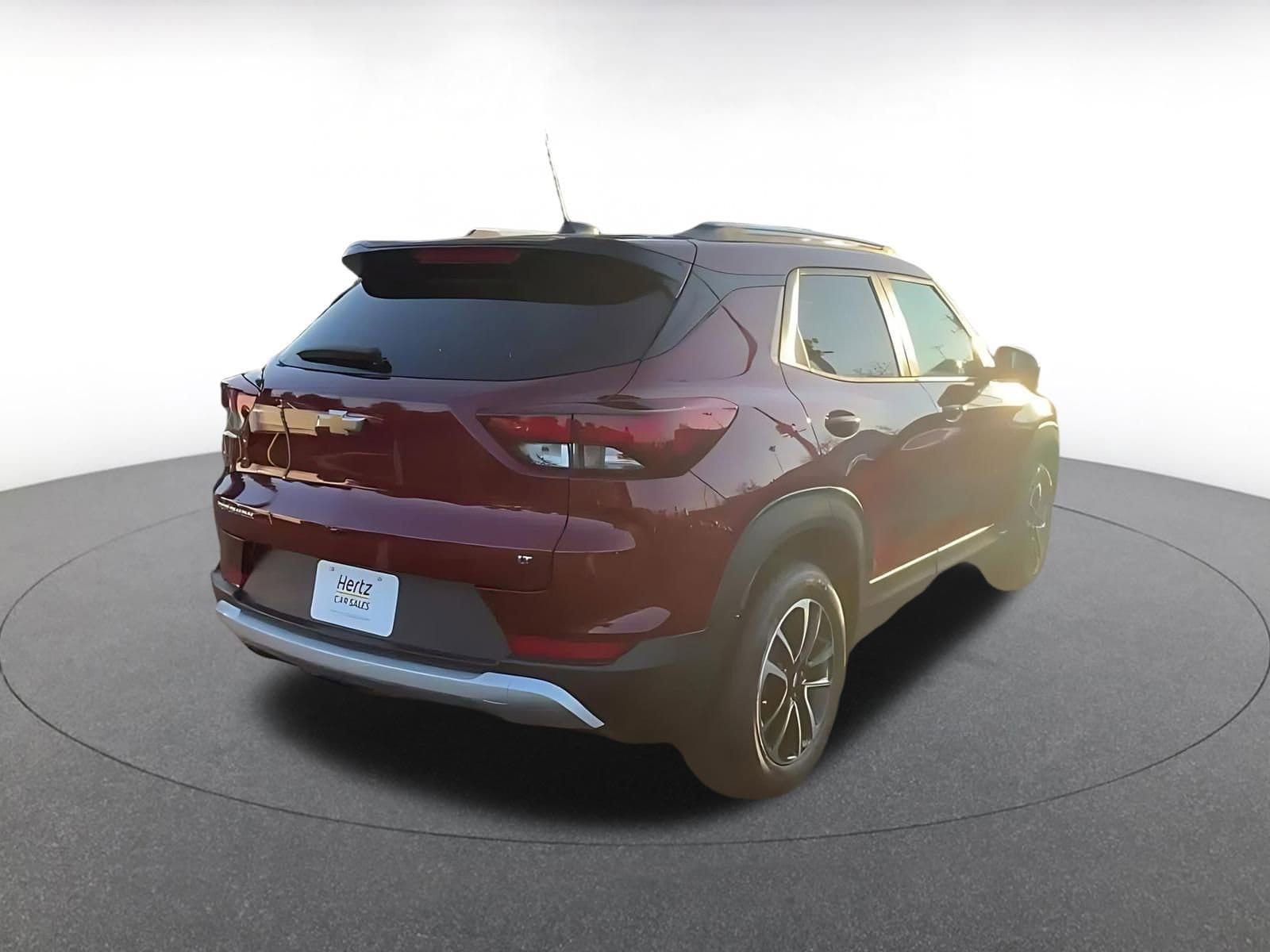 Thumbnail: 2025 Chevrolet TrailBlazer - 14