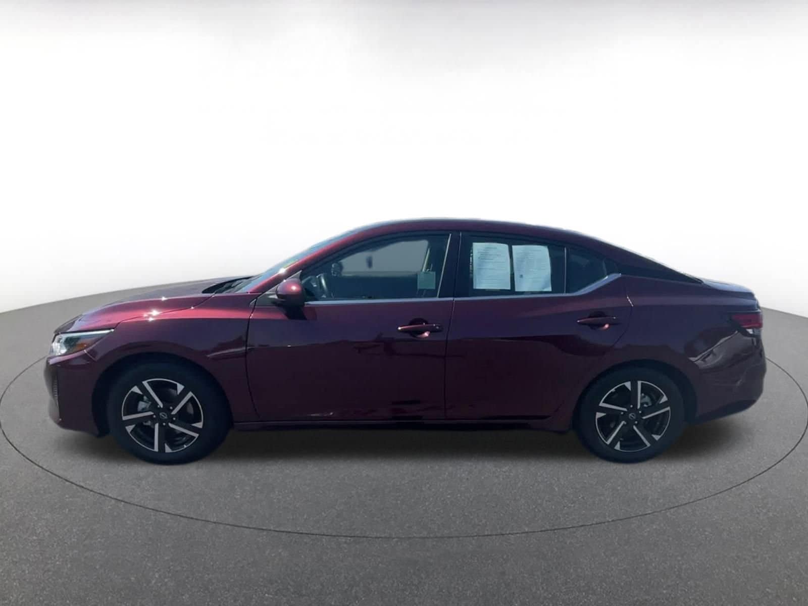 Thumbnail: 2024 Nissan Sentra - 9