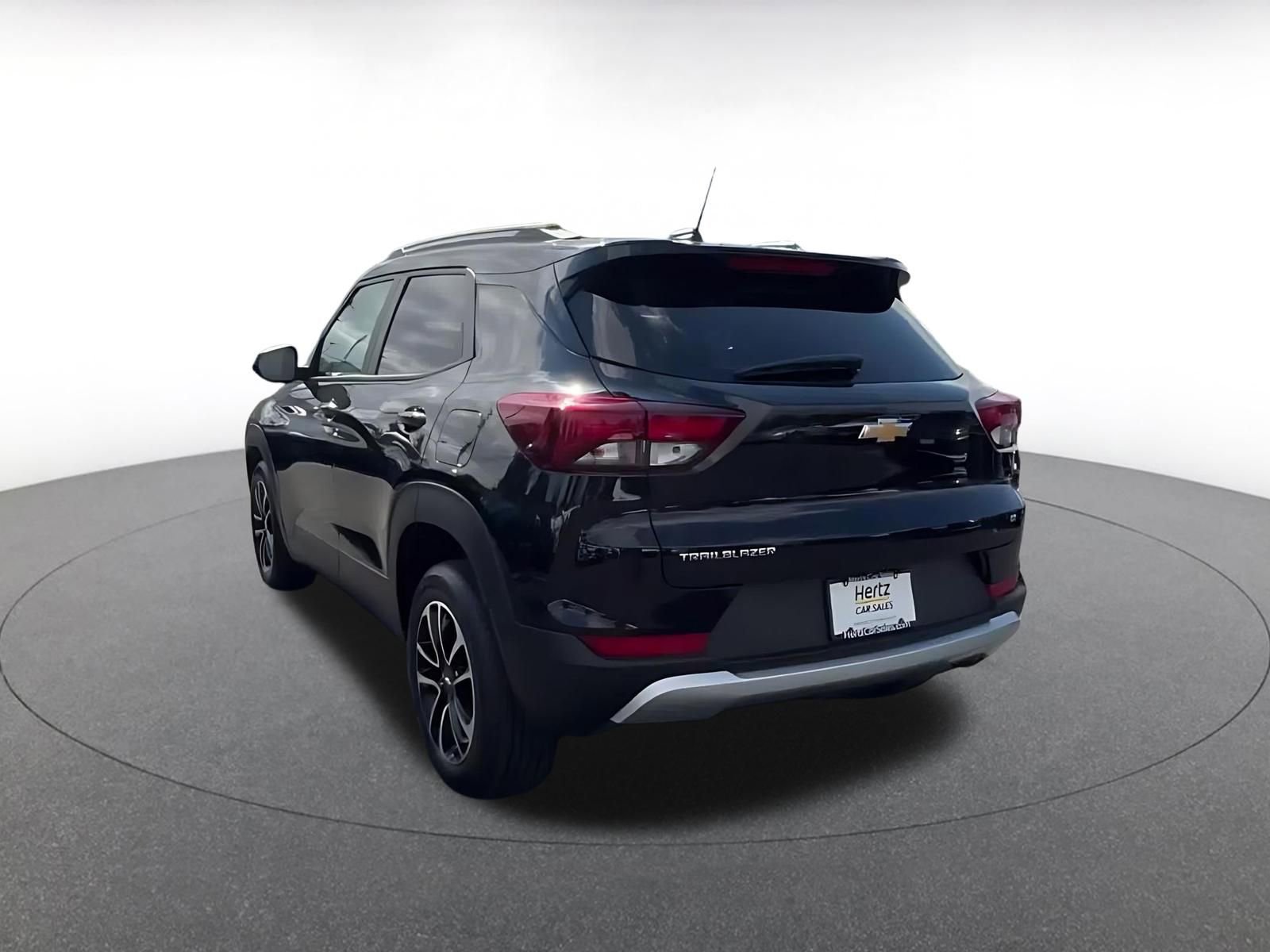 Thumbnail: 2025 Chevrolet TrailBlazer - 11