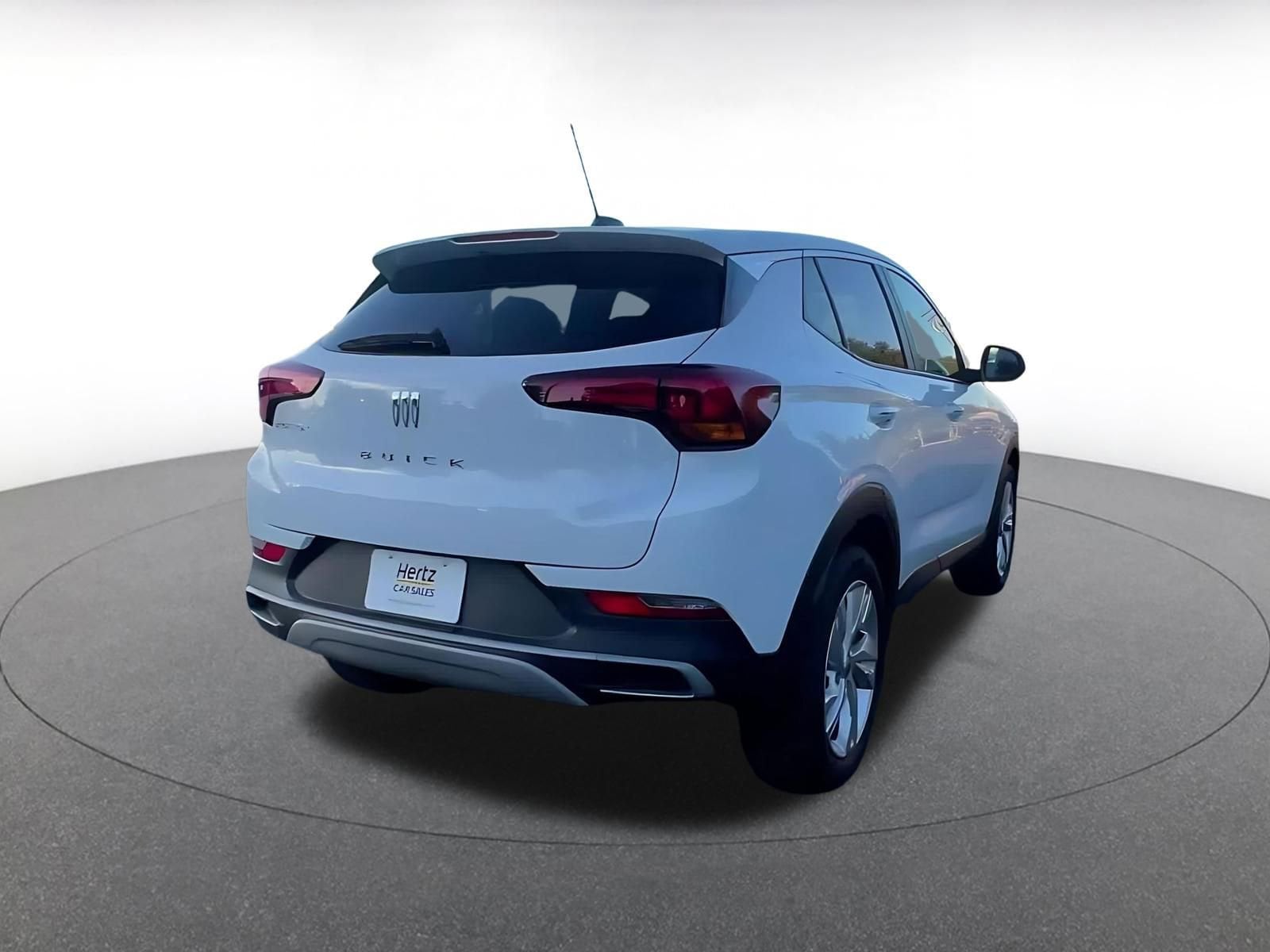 Thumbnail: 2025 Buick Encore GX - 14