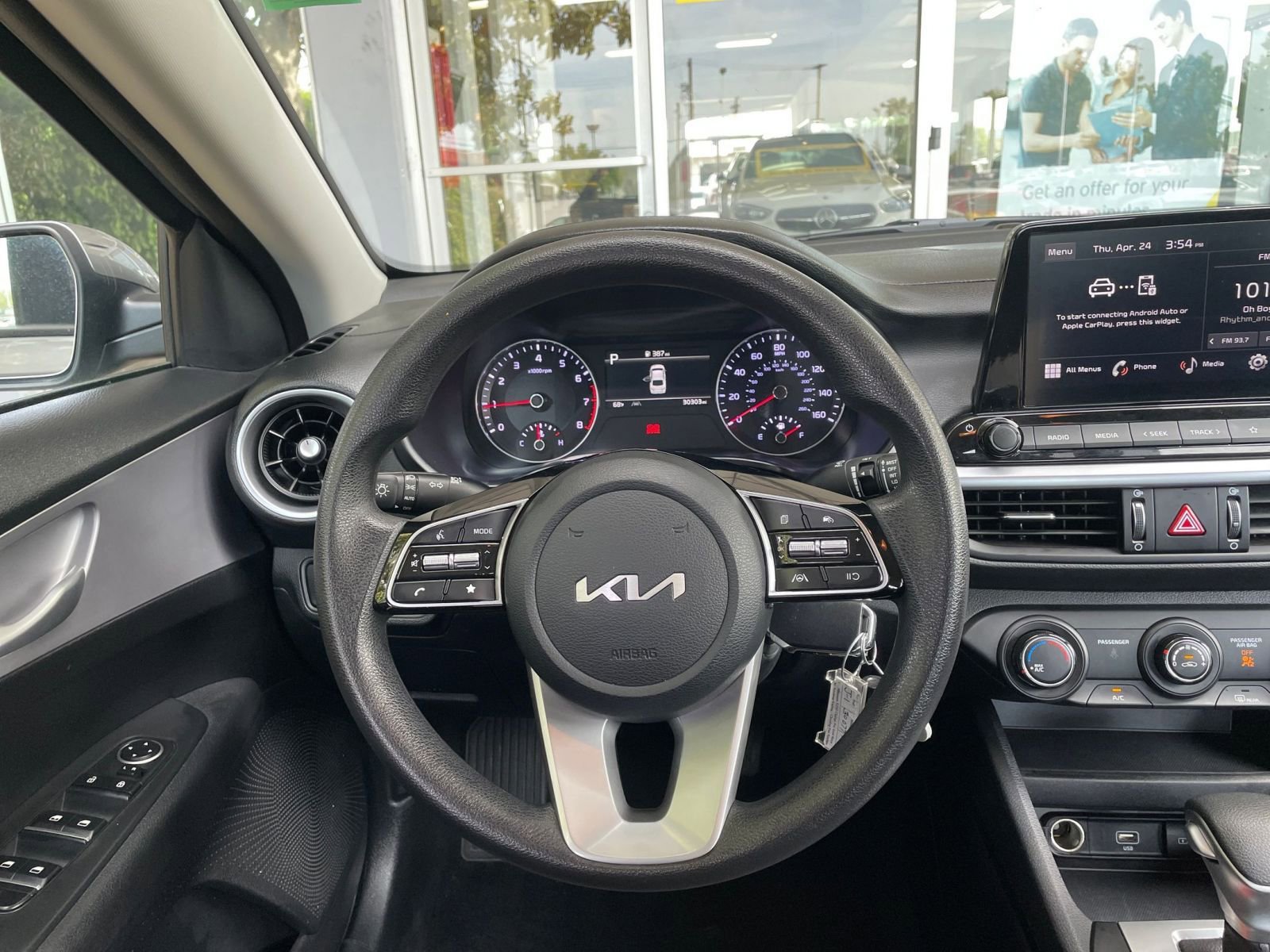 2024 Kia Forte LXS 31