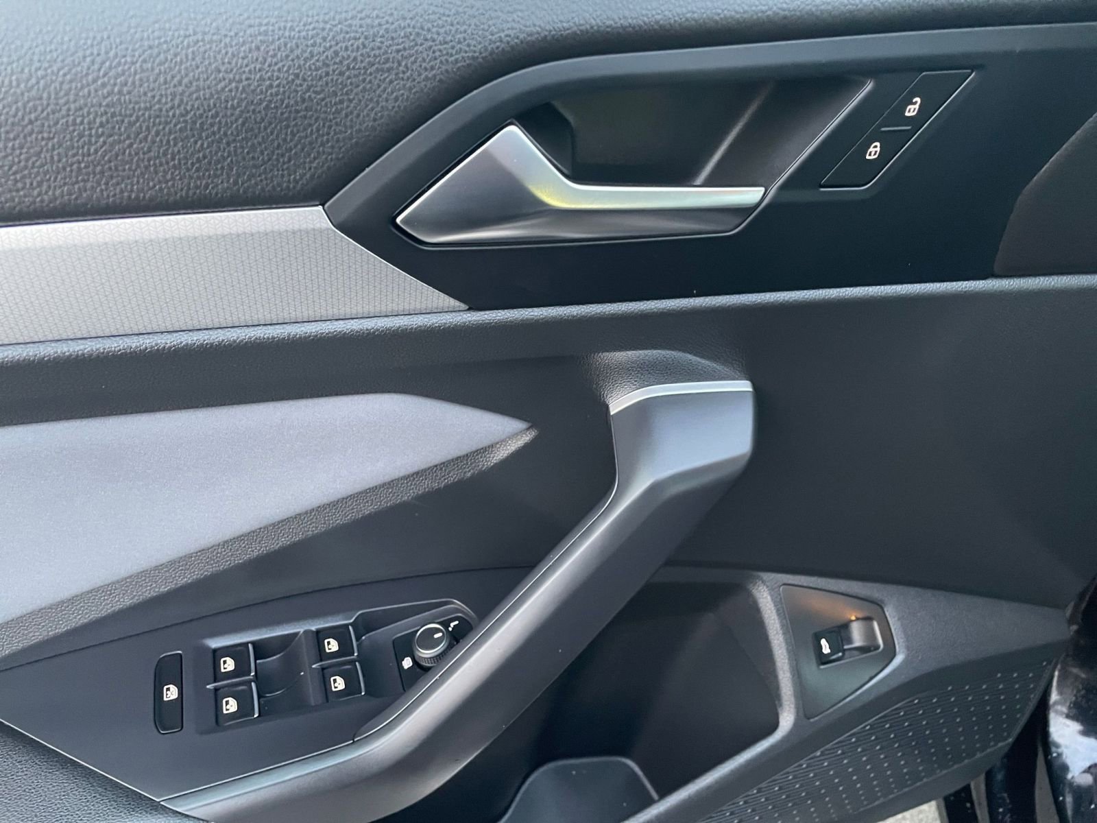 Thumbnail: 2025 Volkswagen Jetta - 20