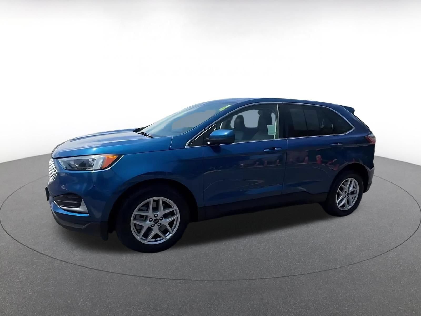Thumbnail: 2024 Ford Edge - 8