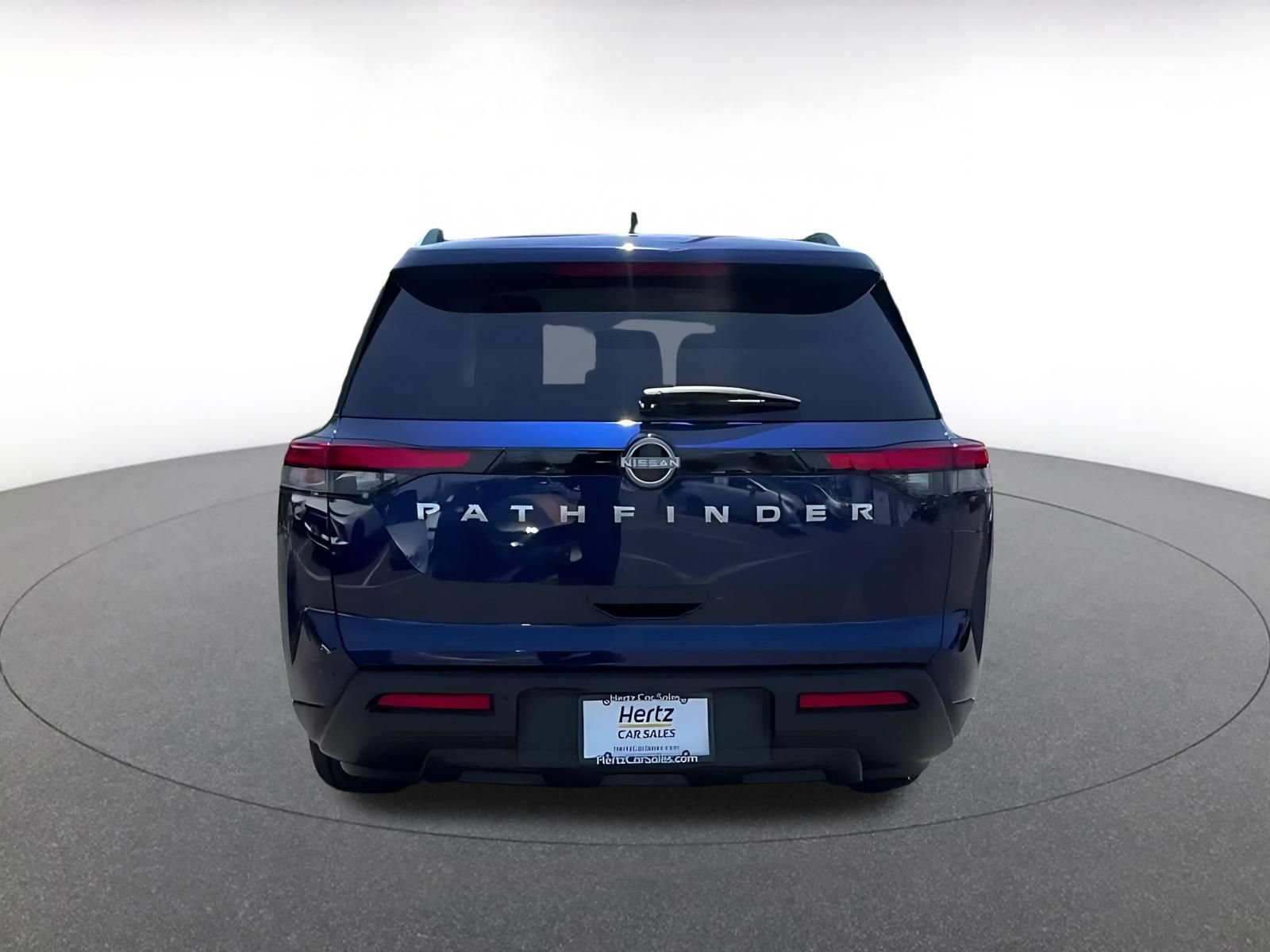 Thumbnail: 2025 Nissan Pathfinder - 12