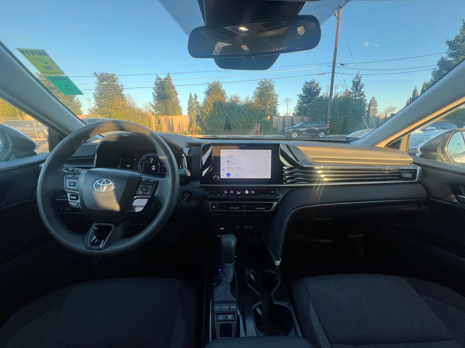 Thumbnail: 2025 Toyota Camry - 33