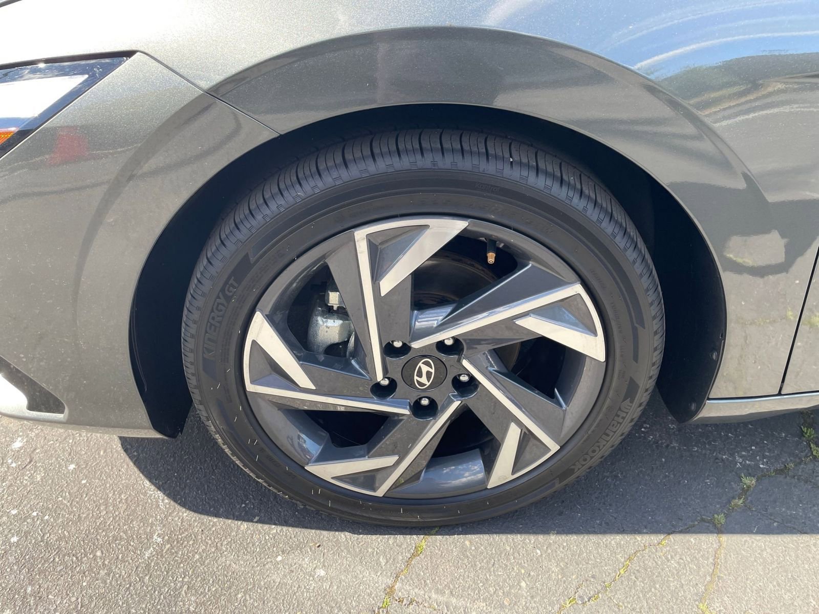 Thumbnail: 2025 Hyundai Elantra - 31