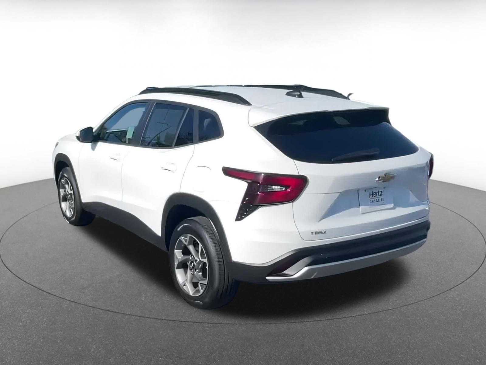 Thumbnail: 2025 Chevrolet Trax - 12