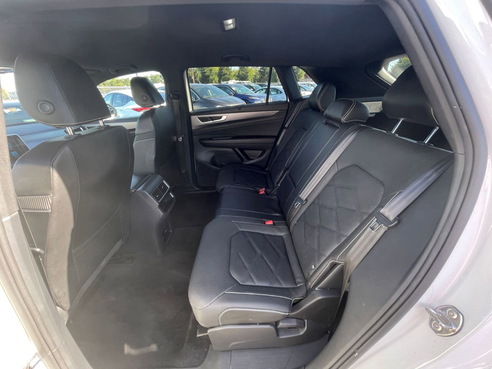 Thumbnail: 2025 Volkswagen Atlas - 27