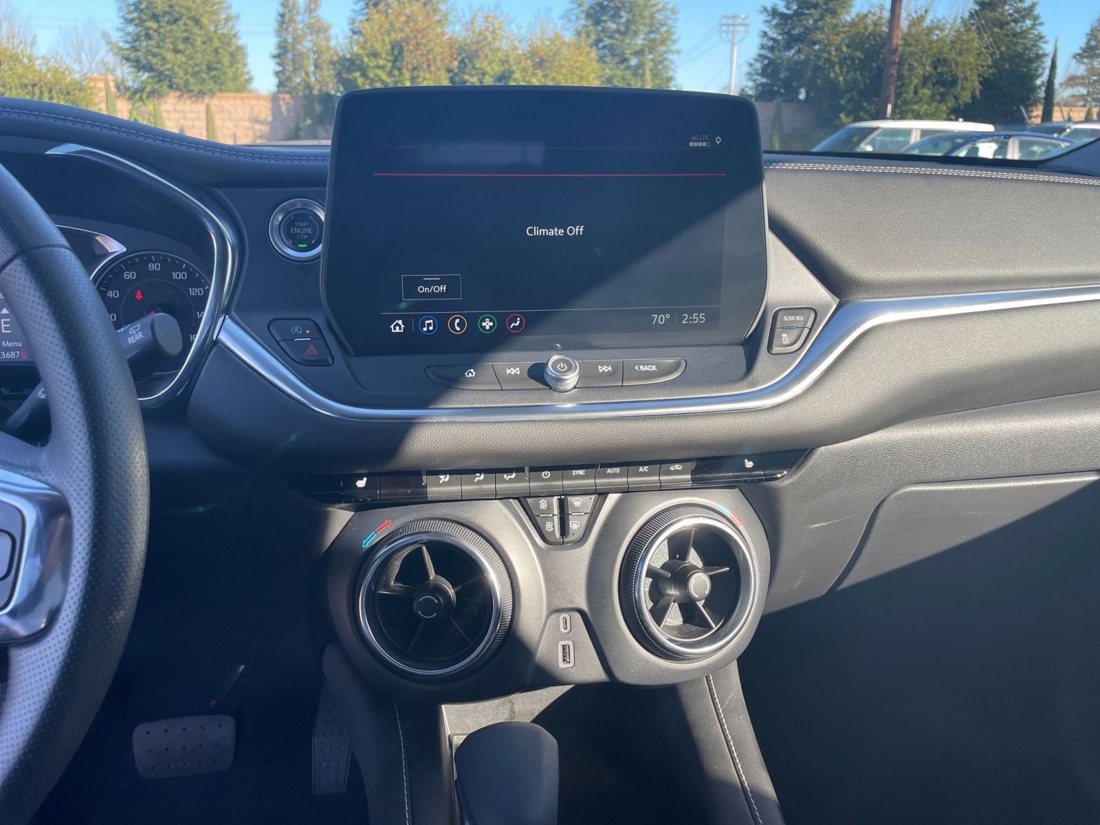 Thumbnail: 2025 Chevrolet Blazer - 17