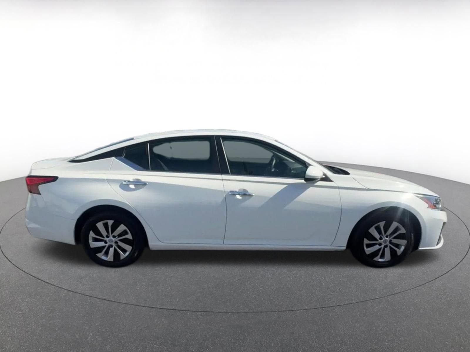 Thumbnail: 2023 Nissan Altima - 16
