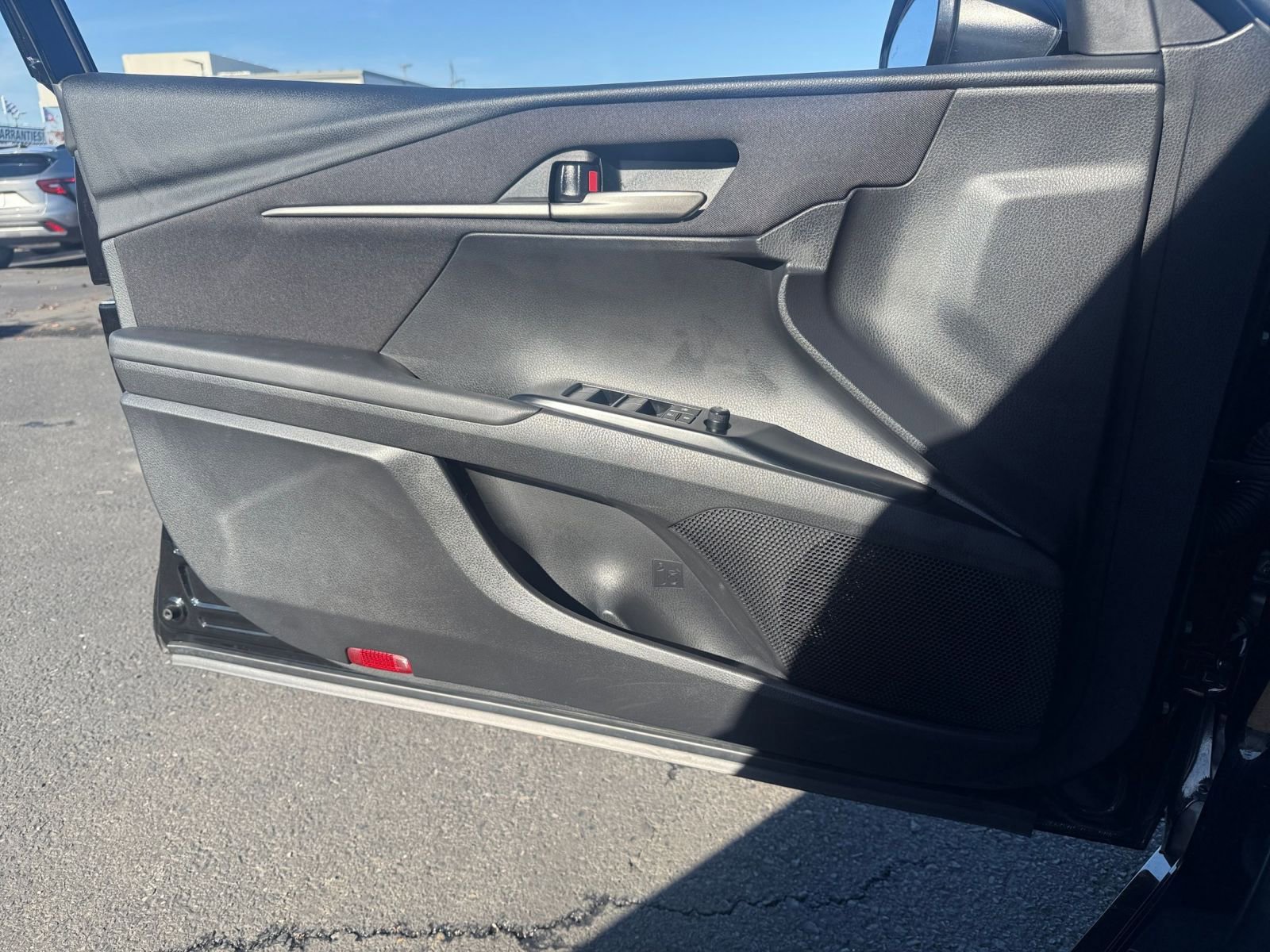 Thumbnail: 2025 Toyota Camry - 20