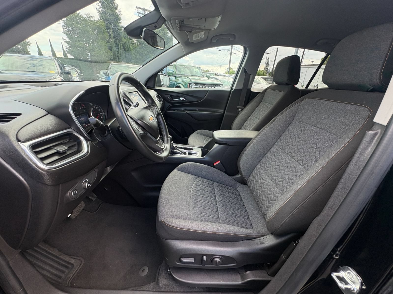2024 Chevrolet Equinox LT - Photo 25
