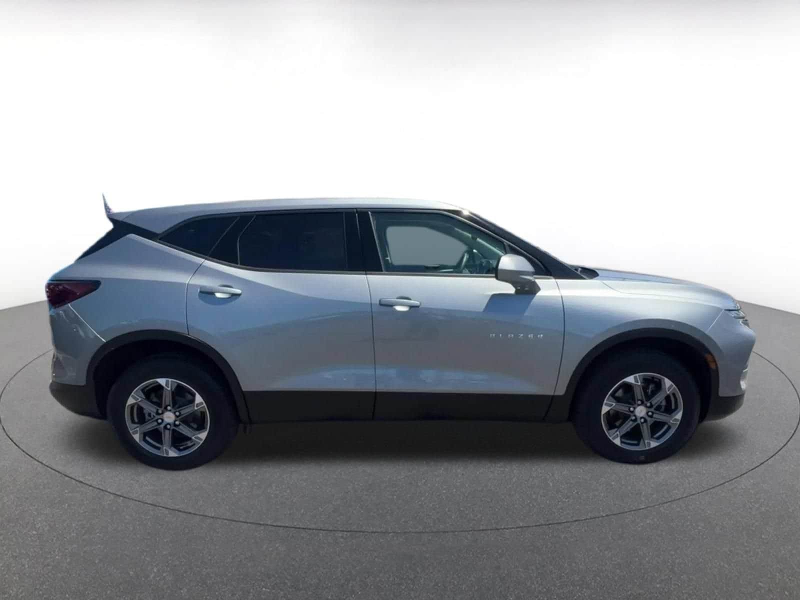 Thumbnail: 2026 Chevrolet Blazer - 13