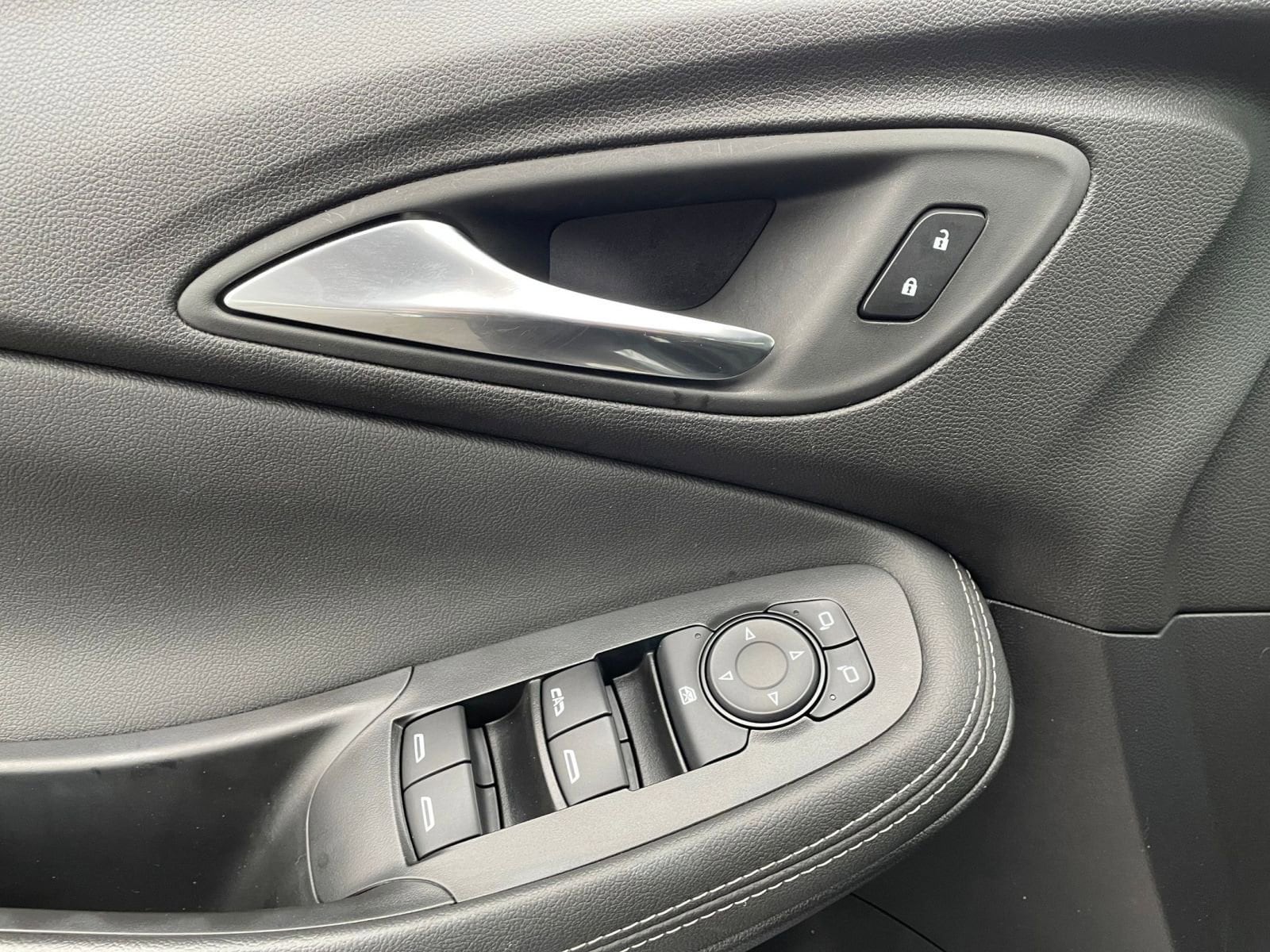 Thumbnail: 2025 Buick Encore GX - 20