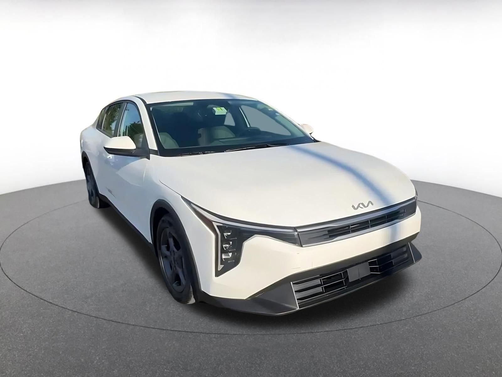 Thumbnail: 2025 Kia K4 - 3