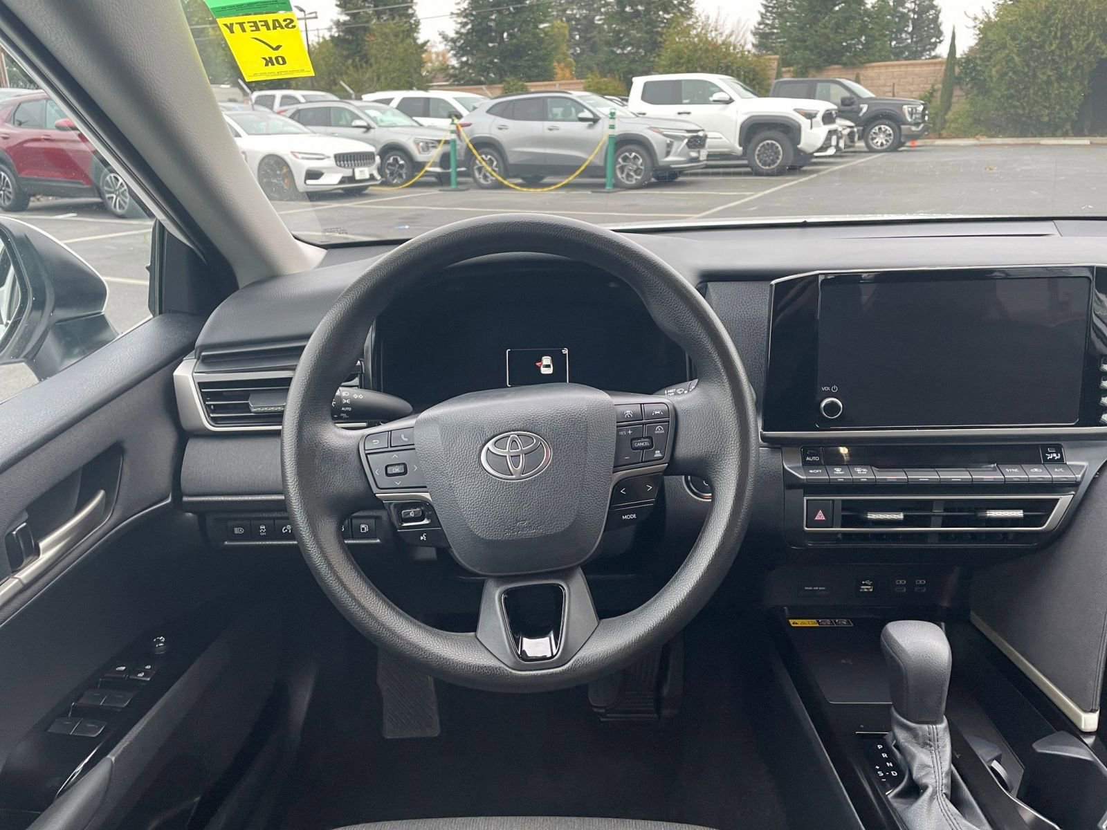 Thumbnail: 2025 Toyota Camry - 28