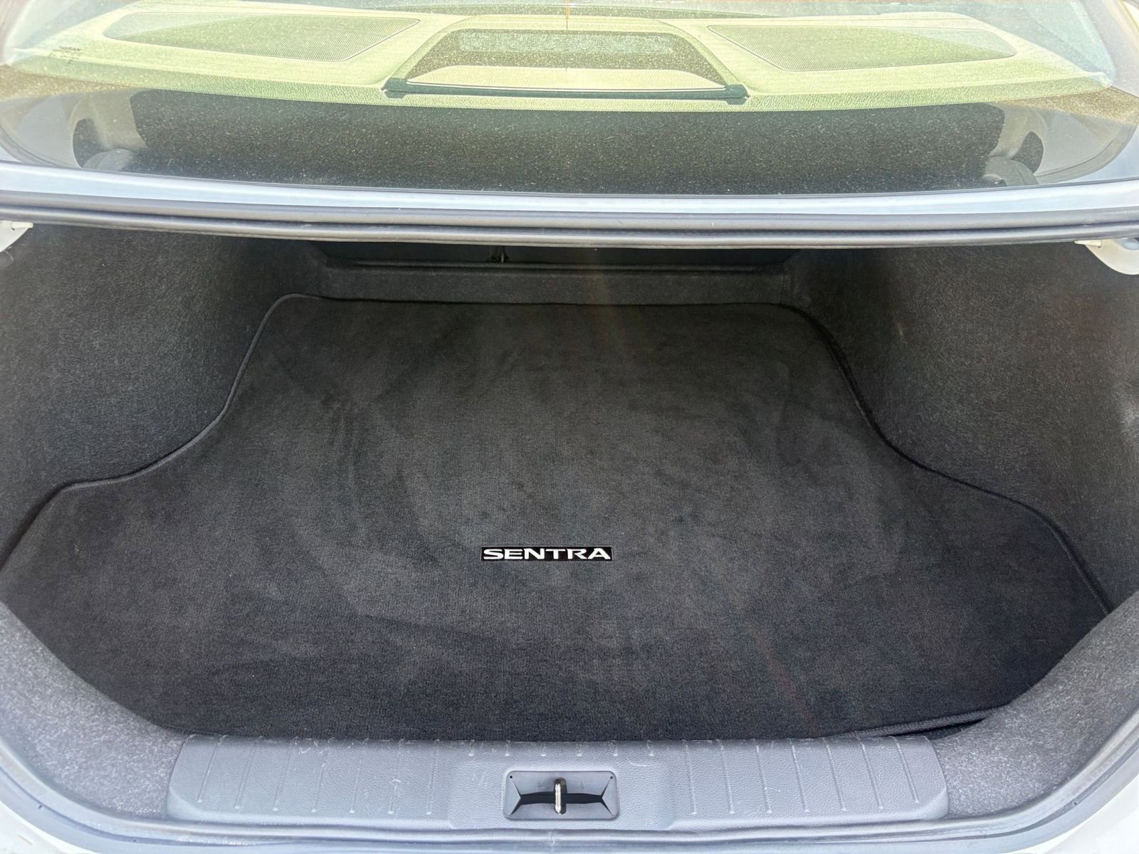 Thumbnail: 2025 Nissan Sentra - 30