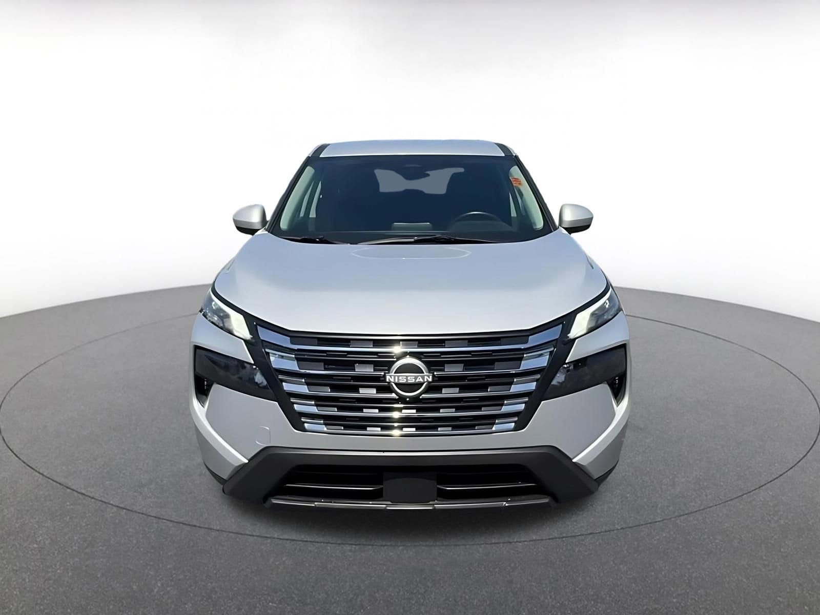 Thumbnail: 2025 Nissan Rogue - 4