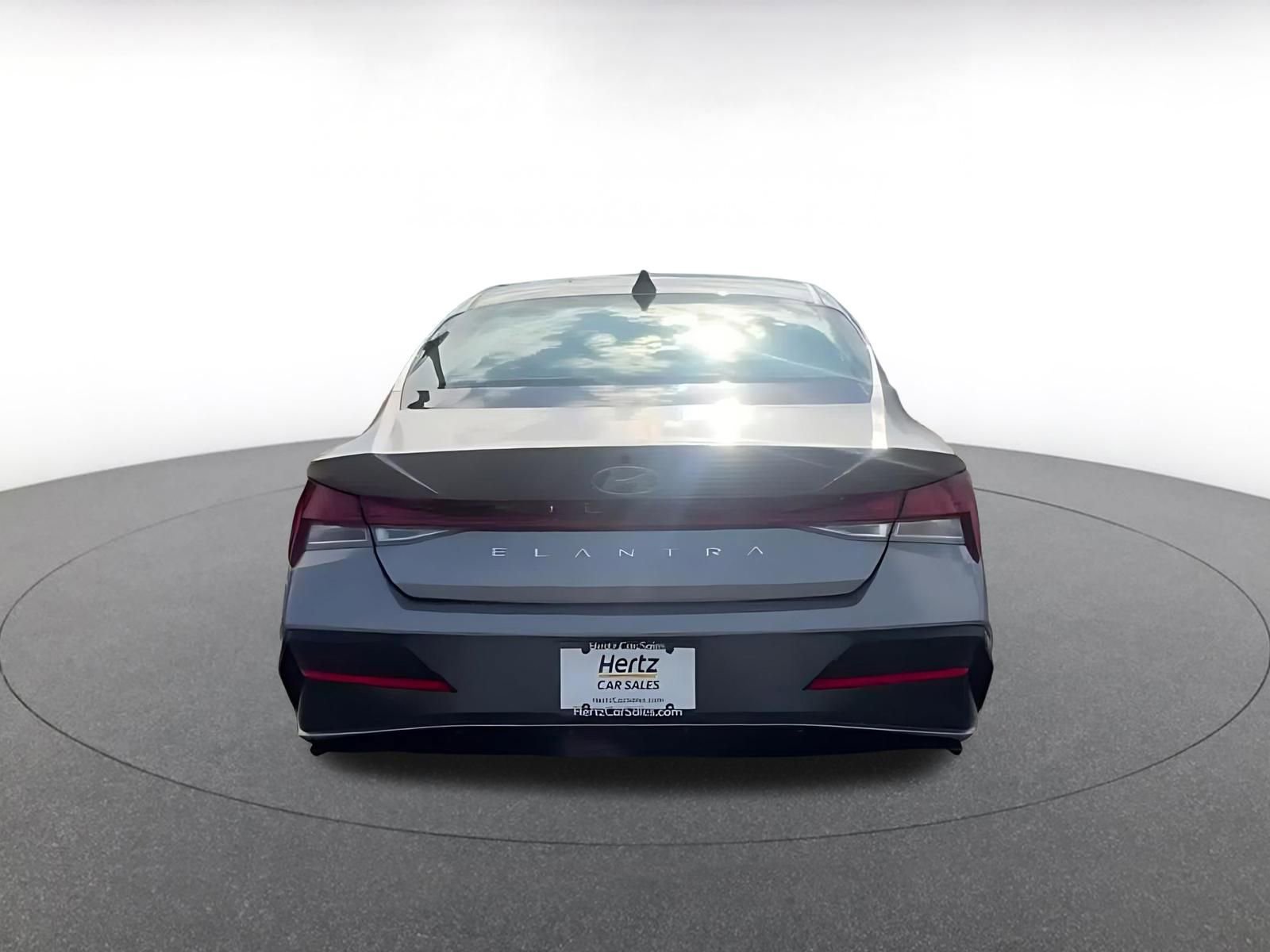 Thumbnail: 2025 Hyundai Elantra - 12