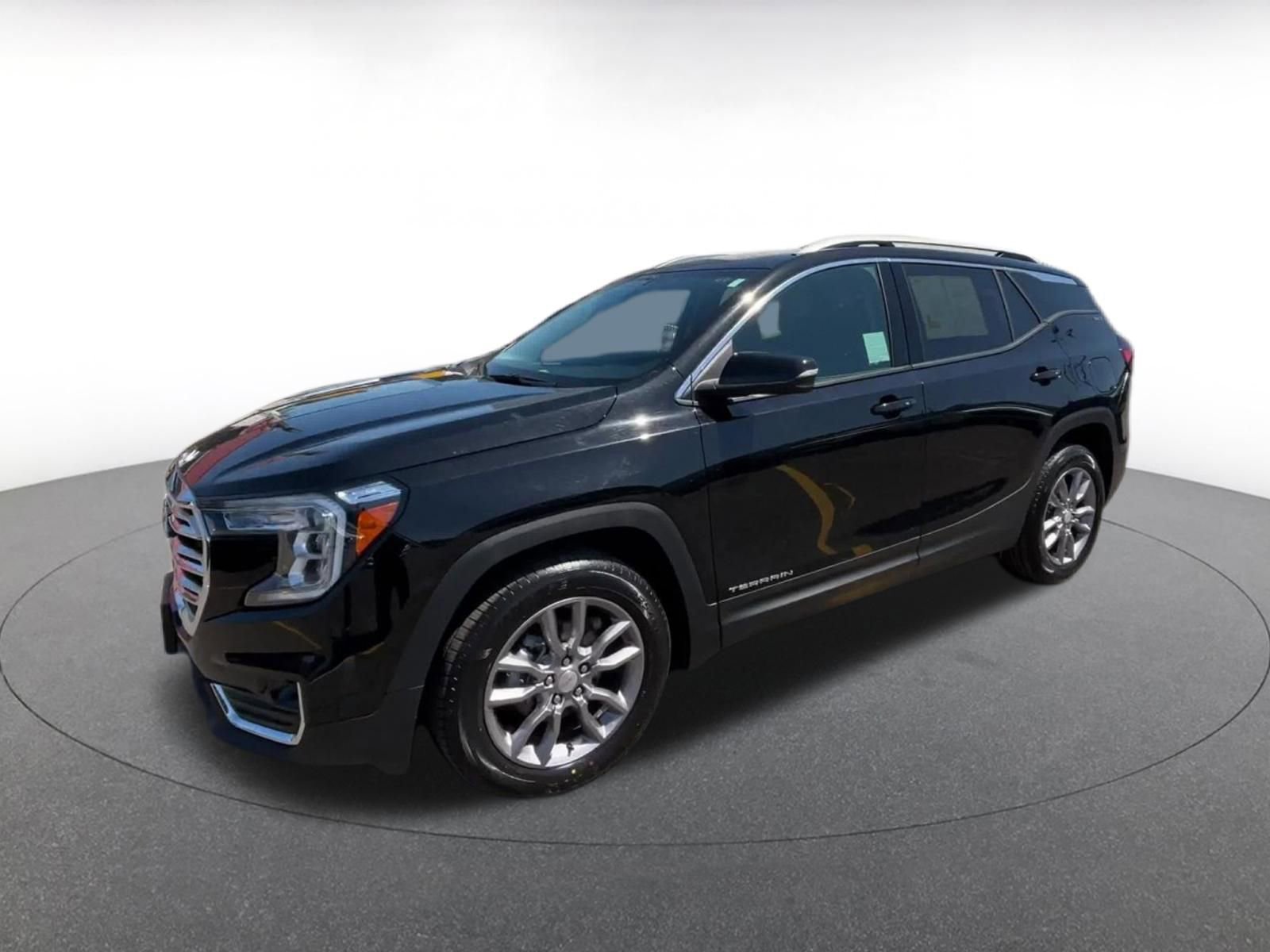 Thumbnail: 2024 GMC Terrain - 8