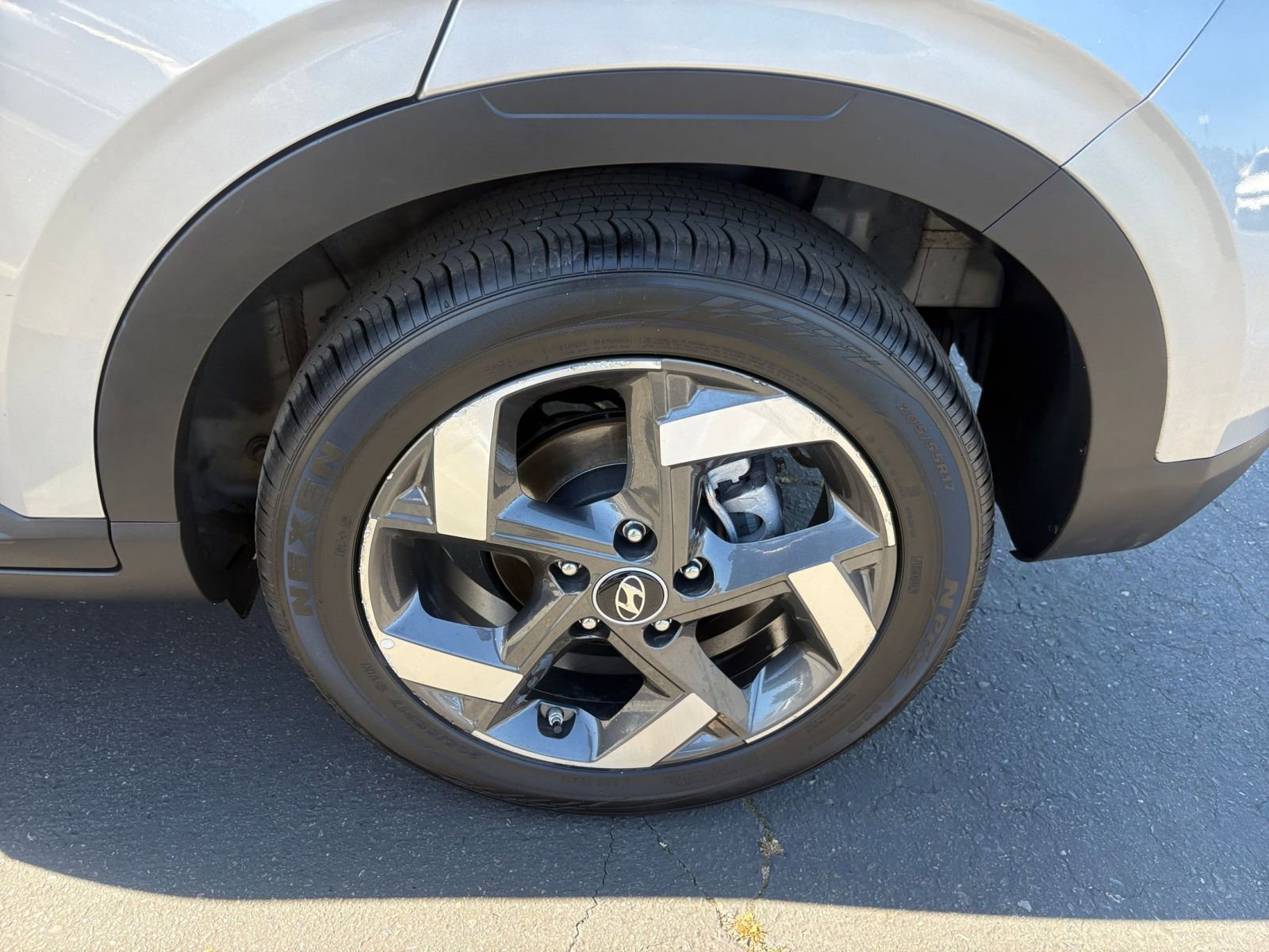 Thumbnail: 2025 Hyundai Venue - 29