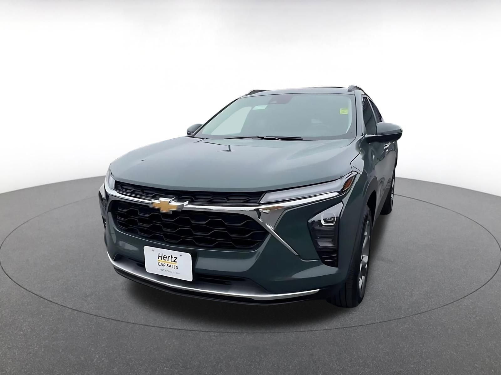 Thumbnail: 2025 Chevrolet Trax - 7