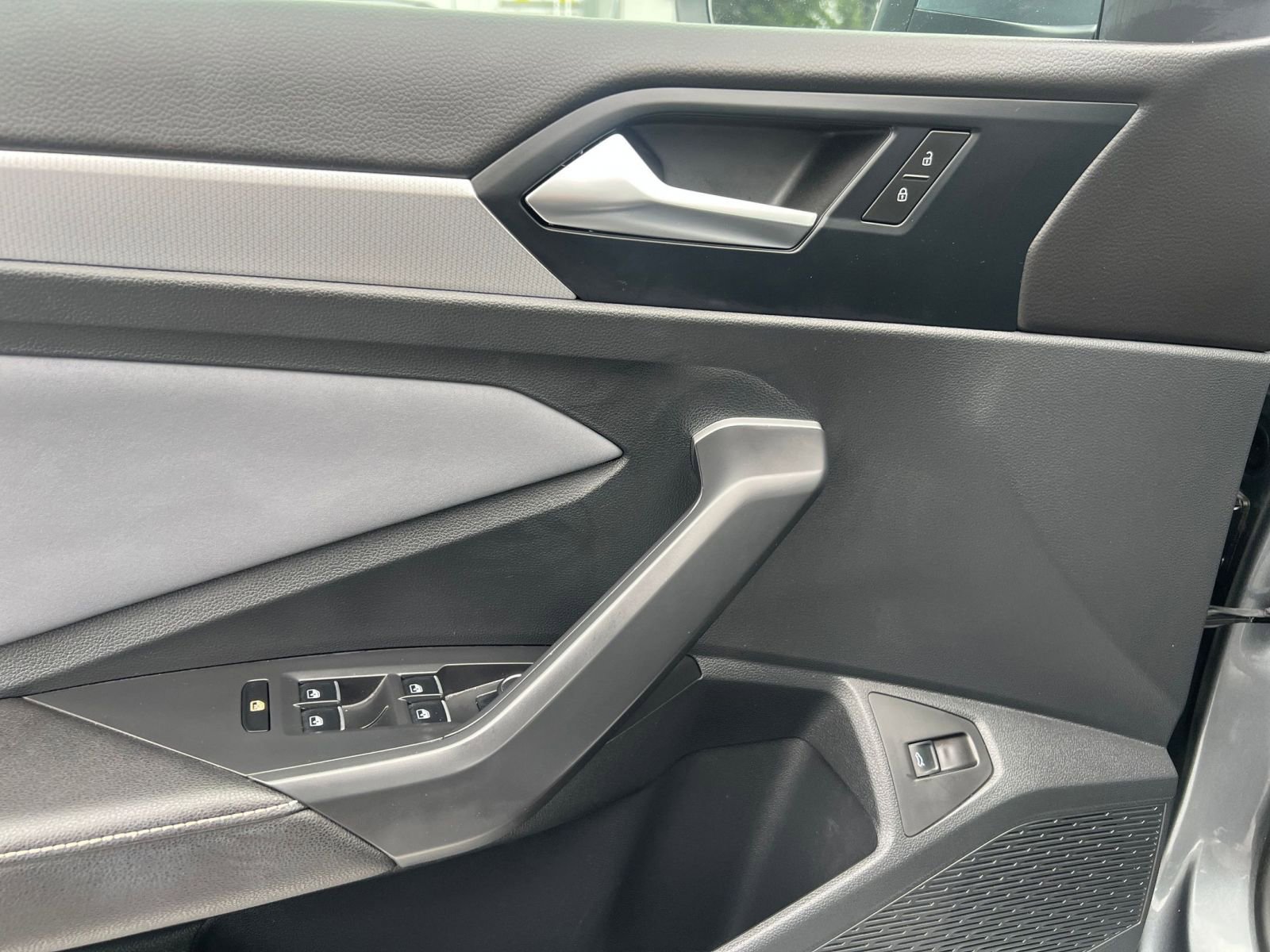 Thumbnail: 2025 Volkswagen Jetta - 20