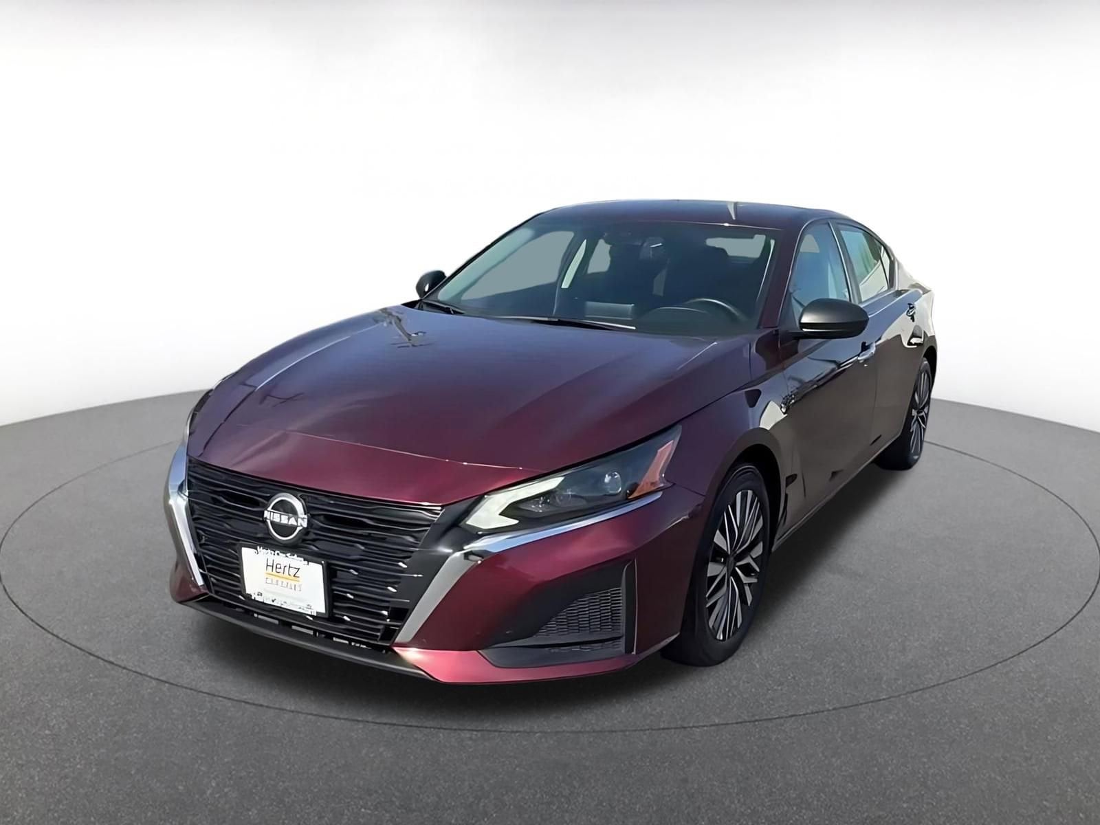 Thumbnail: 2025 Nissan Altima - 4