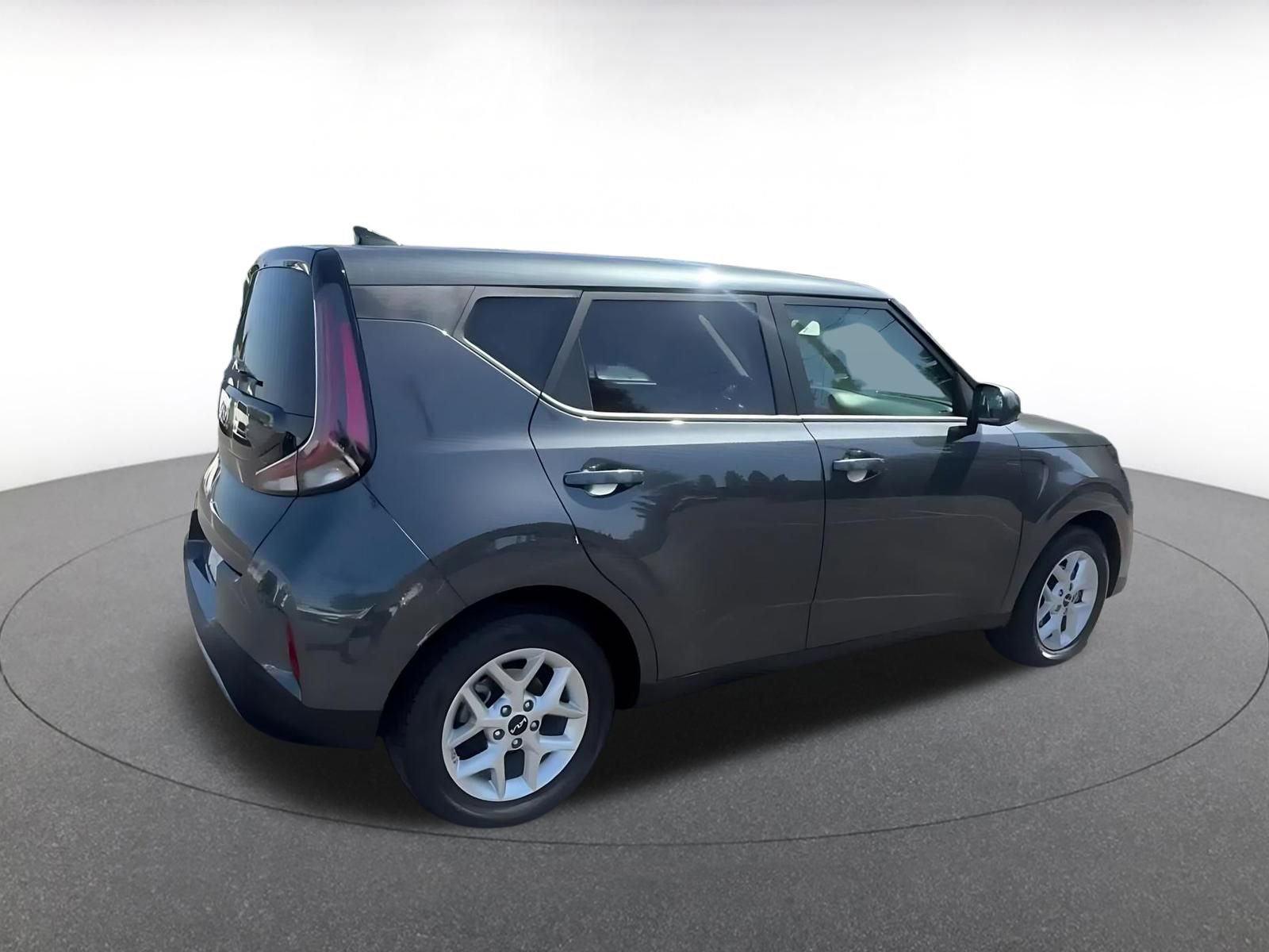 Thumbnail: 2025 Kia Soul - 15