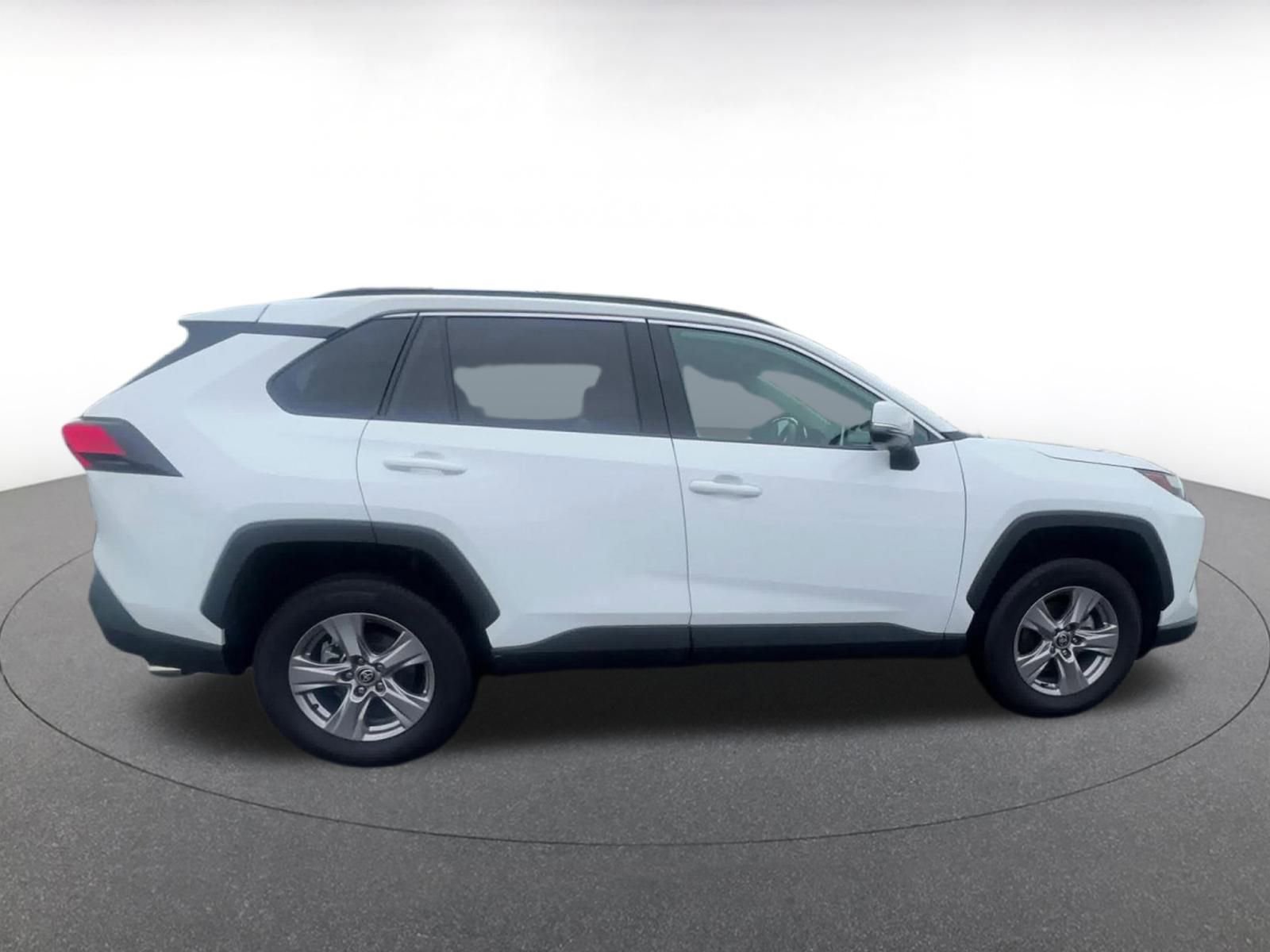 Thumbnail: 2025 Toyota RAV4 - 16