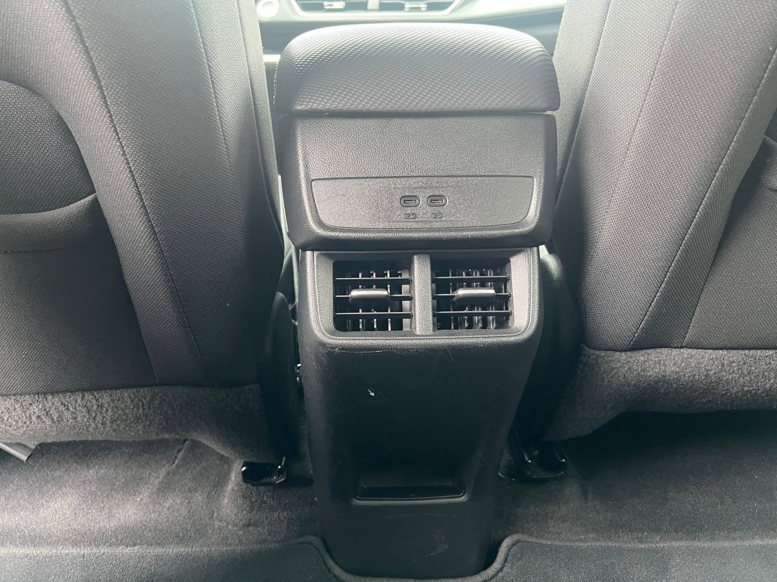 Thumbnail: 2025 Chevrolet Equinox - 24