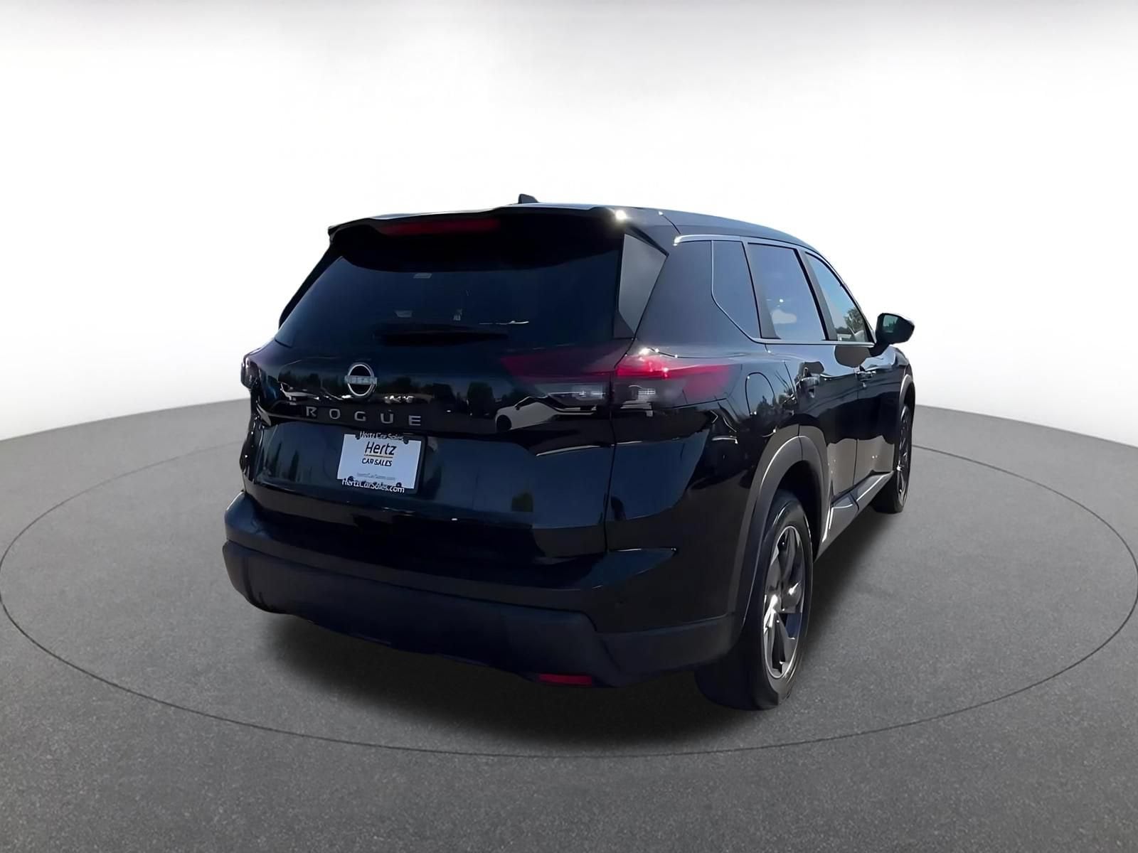 Thumbnail: 2025 Nissan Rogue - 15